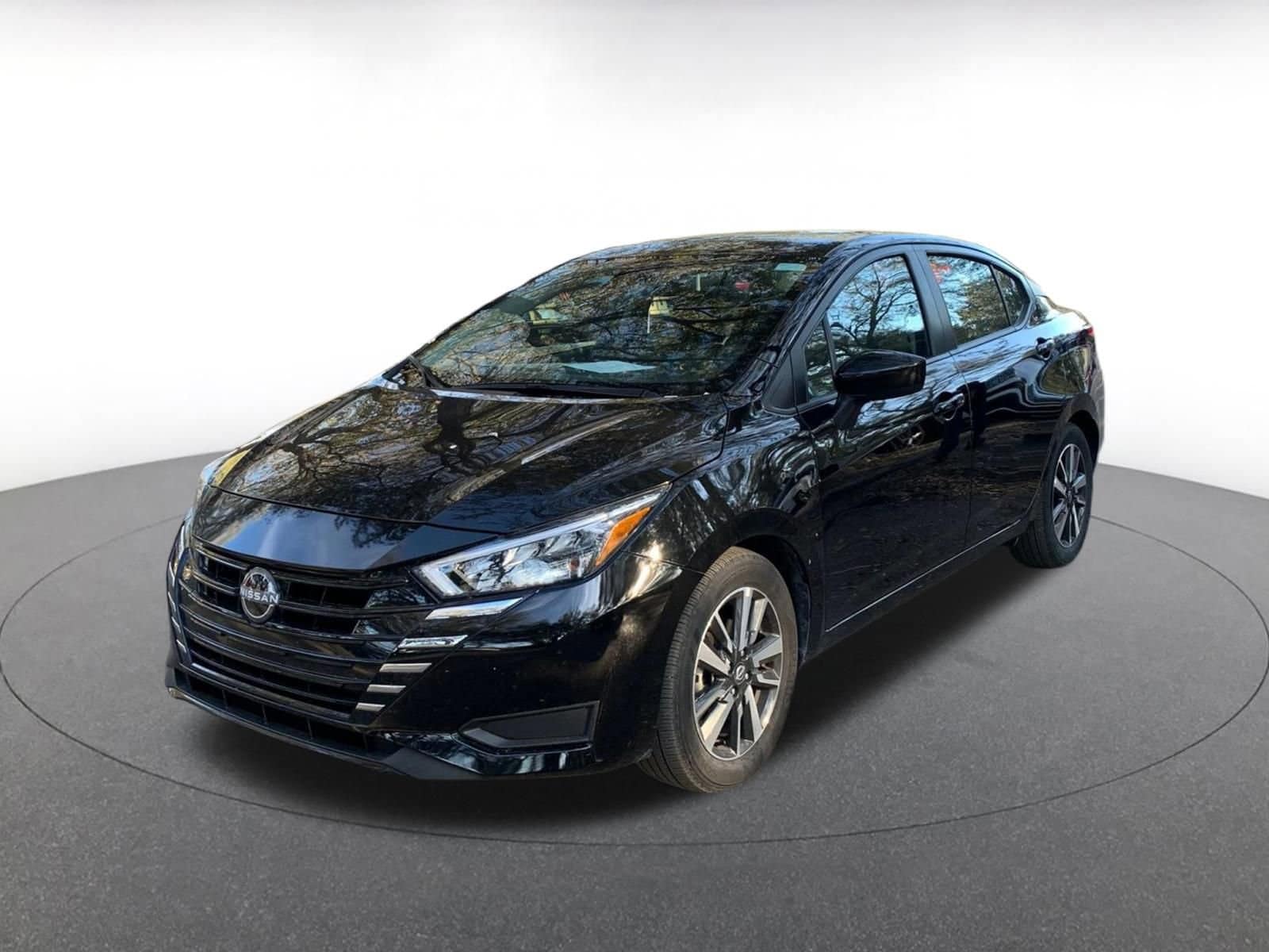 Thumbnail: 2025 Nissan Versa - 3