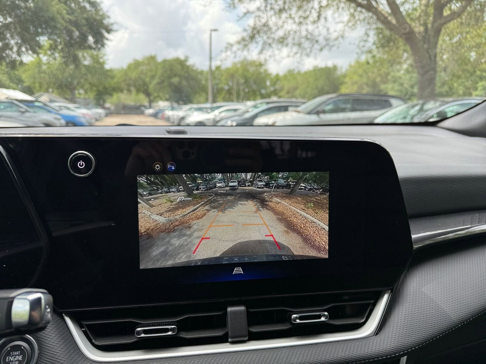 Thumbnail: 2025 Chevrolet Equinox - 22