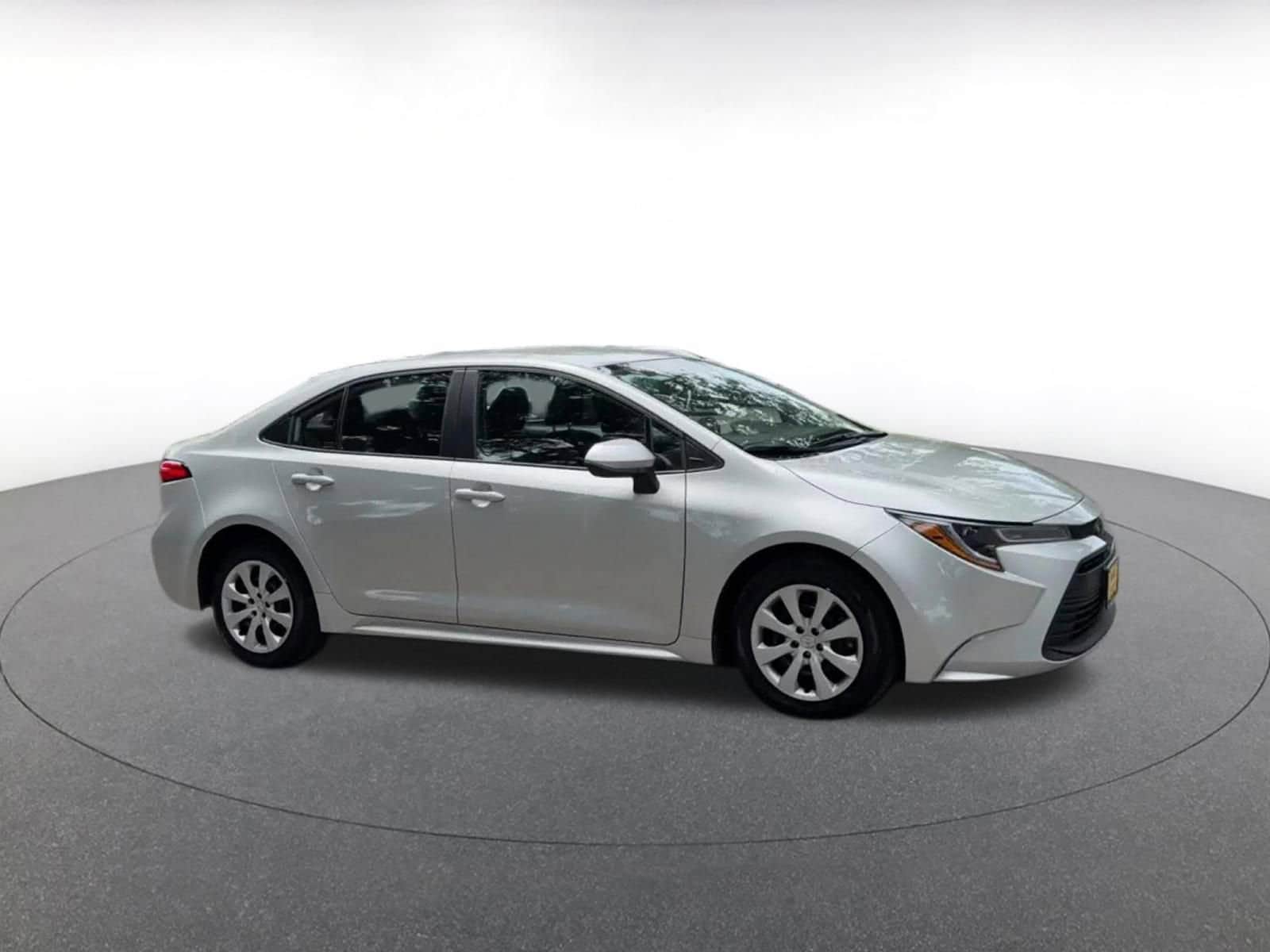 Thumbnail: 2025 Toyota Corolla - 2