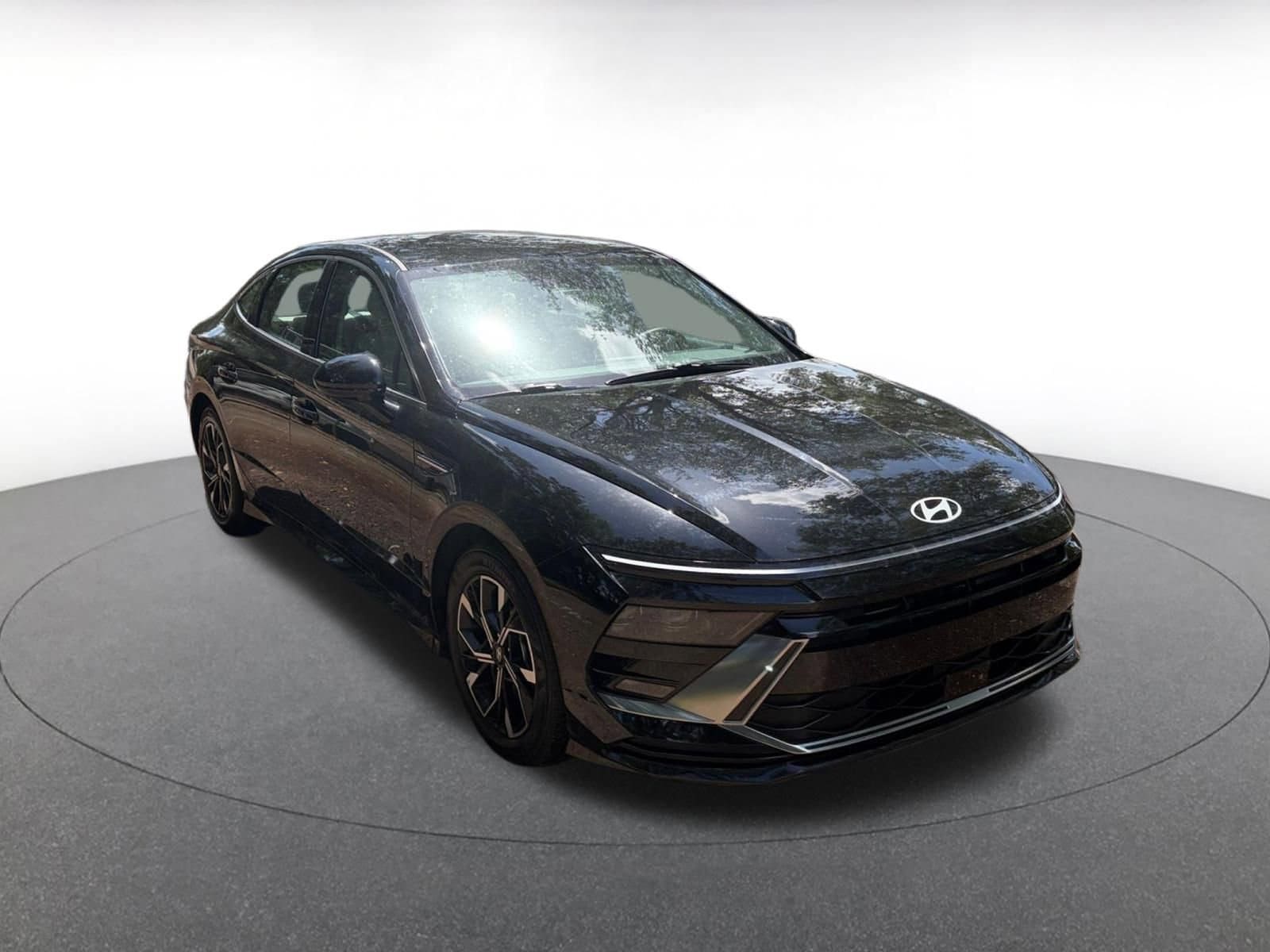 Thumbnail: 2025 Hyundai Sonata - 1