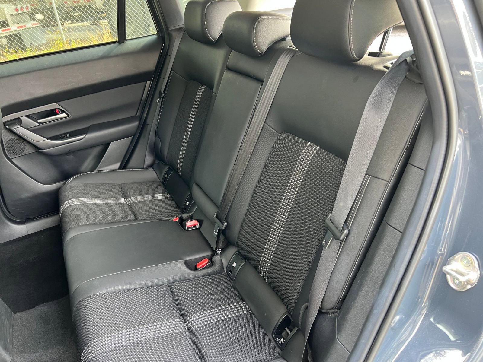 Thumbnail: 2025 Mazda CX-50 - 32