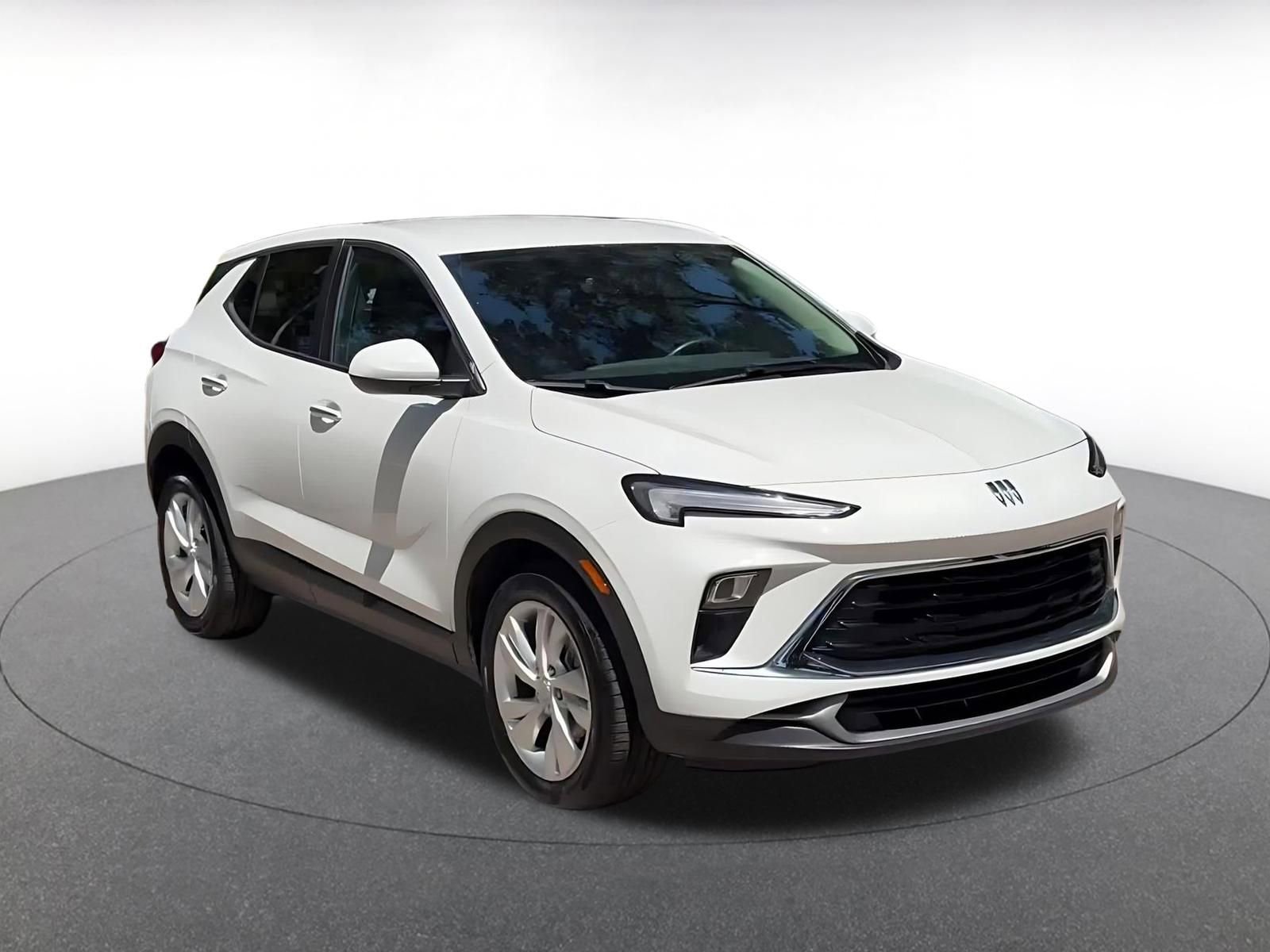 Thumbnail: 2025 Buick Encore GX - 3