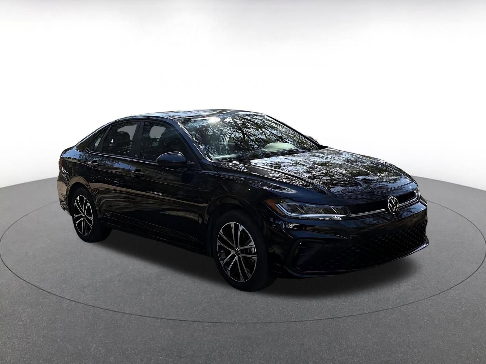Thumbnail: 2025 Volkswagen Jetta - 1