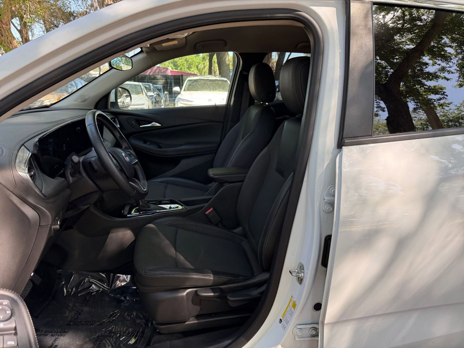 Thumbnail: 2025 Buick Encore GX - 31