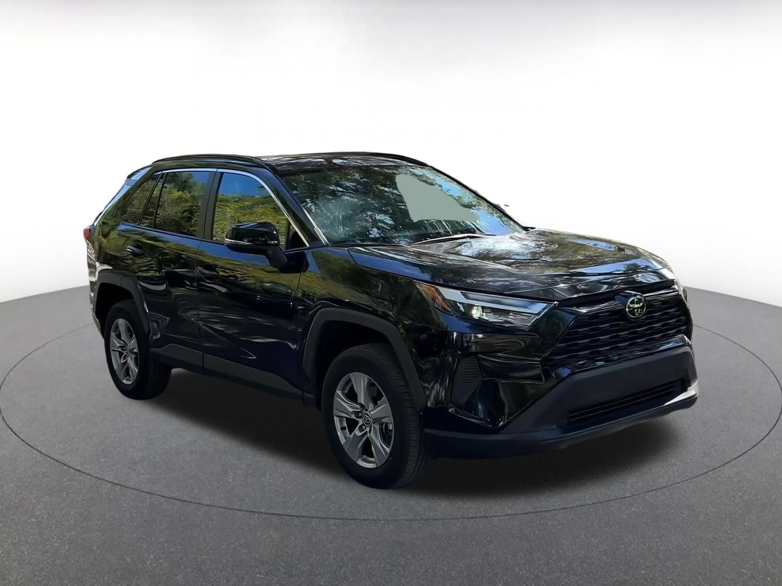 Thumbnail: 2025 Toyota RAV4 - 3