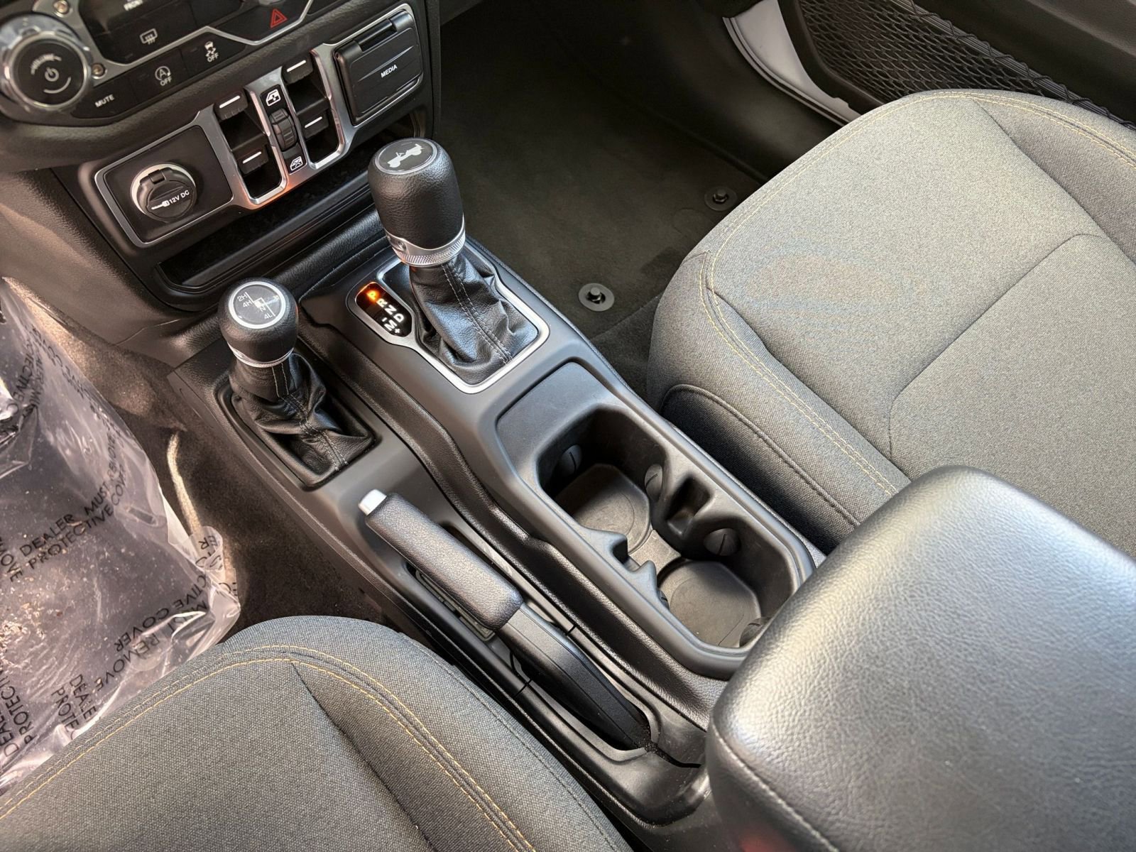 Thumbnail: 2025 Jeep Wrangler - 35