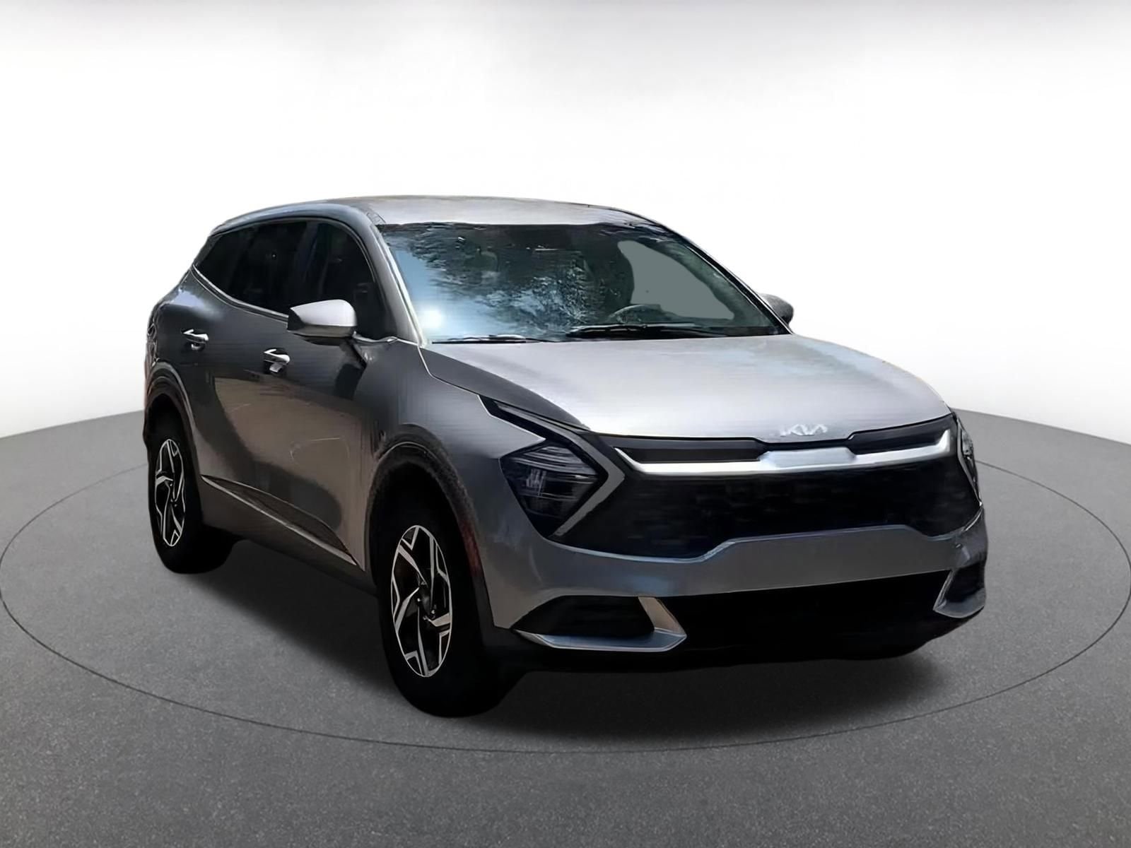 Thumbnail: 2024 Kia Sportage - 3