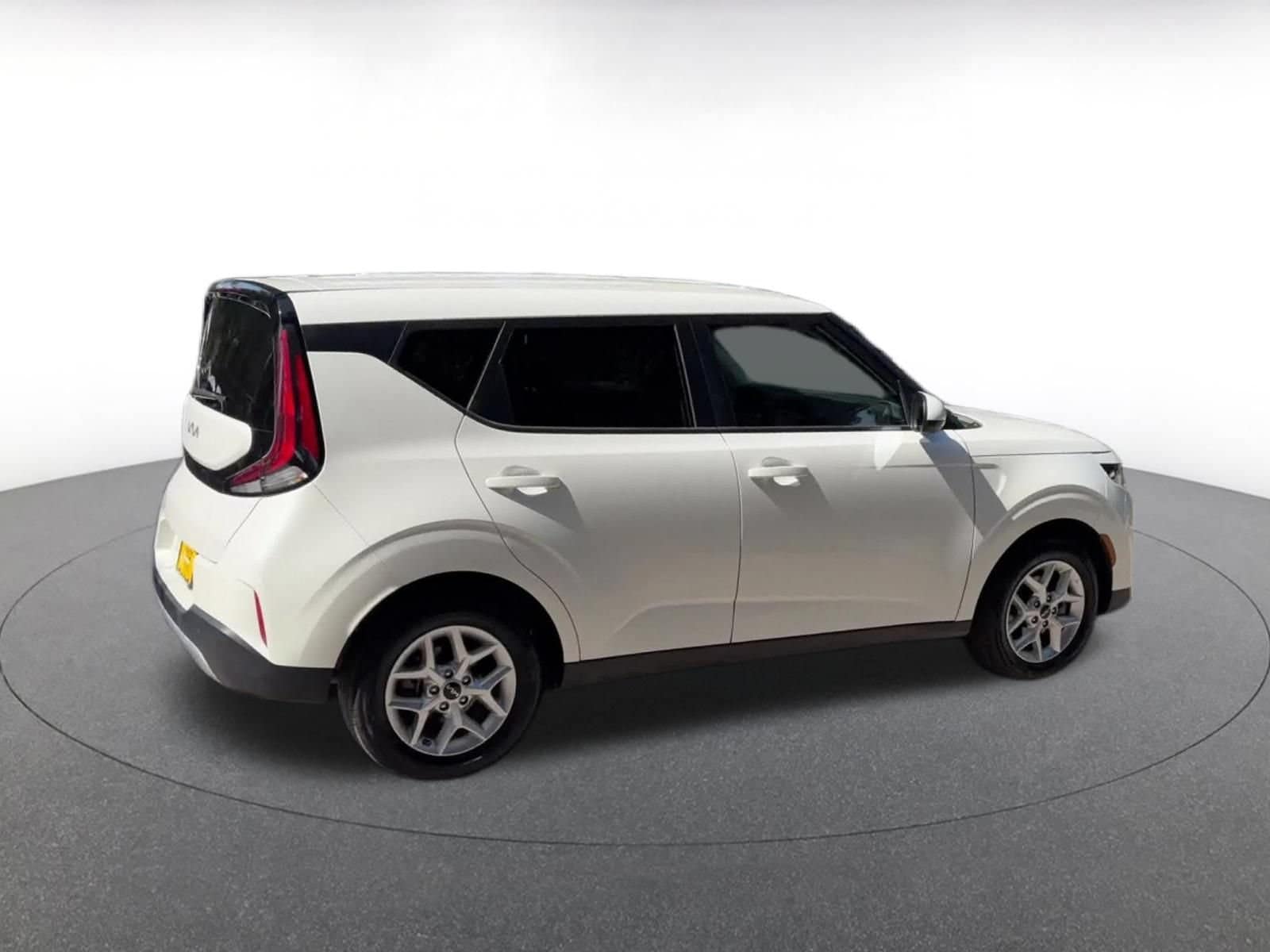 Thumbnail: 2025 Kia Soul - 15