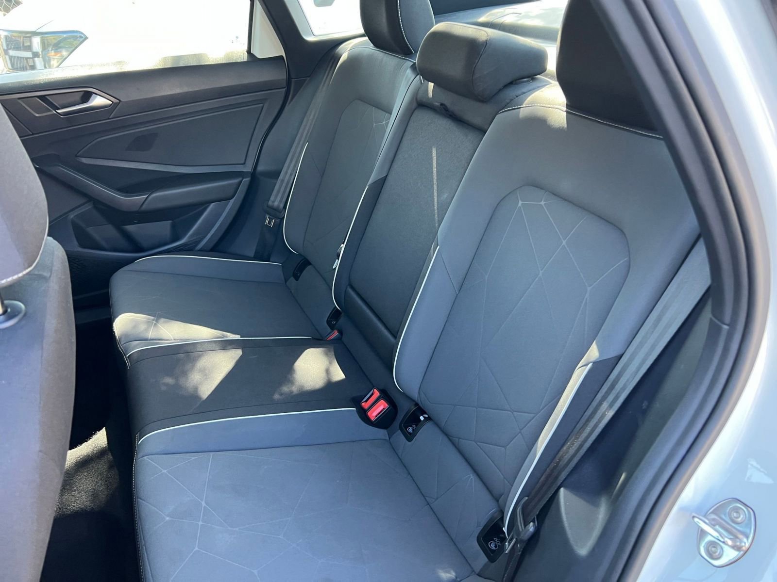 Thumbnail: 2025 Volkswagen Jetta - 33