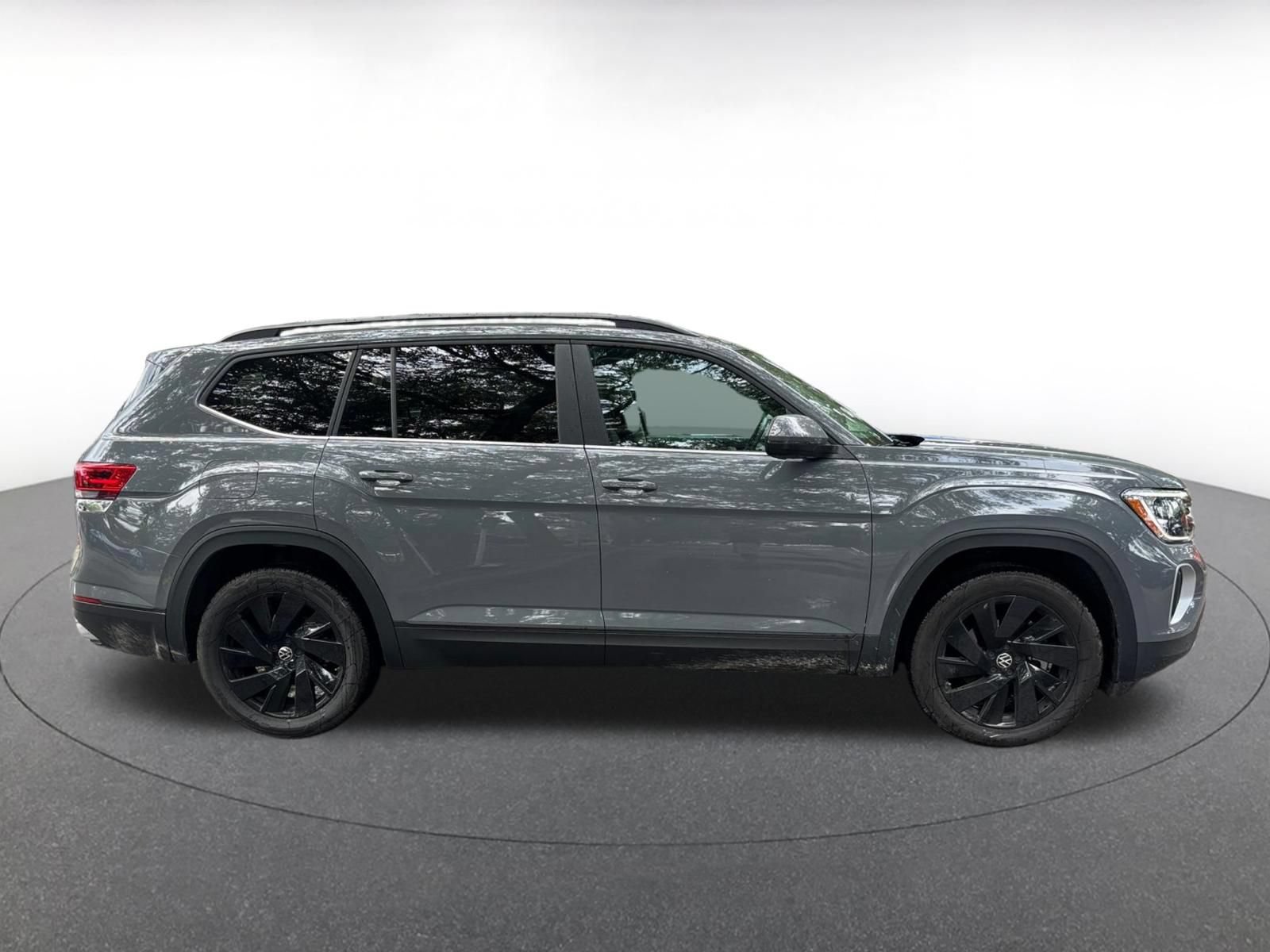 Thumbnail: 2026 Volkswagen Atlas - 13