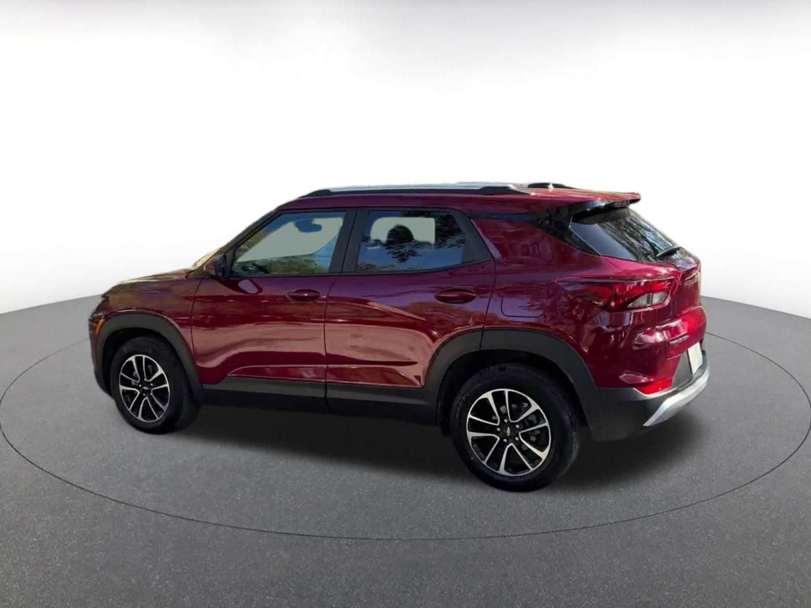 Thumbnail: 2025 Chevrolet TrailBlazer - 10