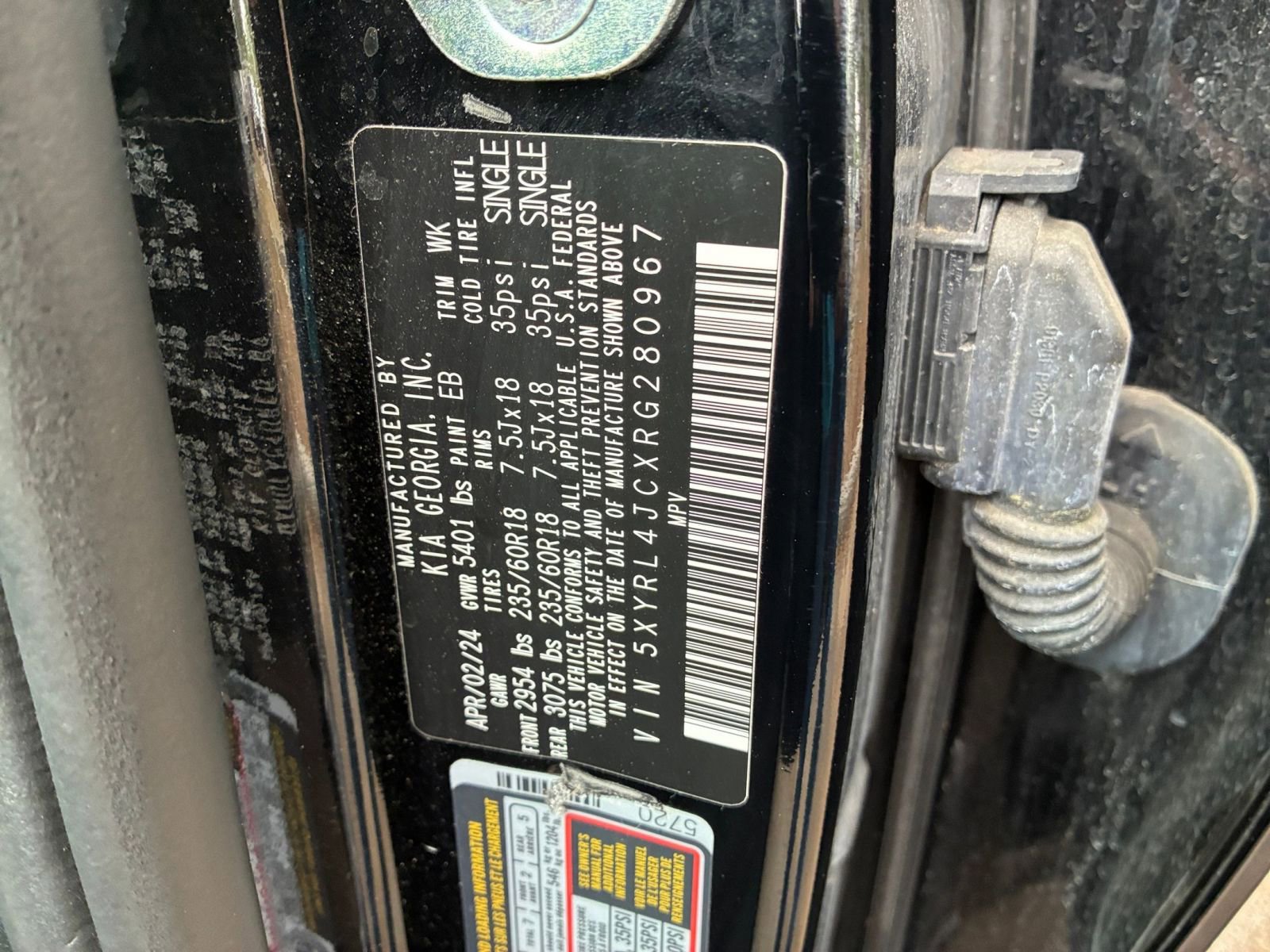 Thumbnail: 2024 Kia Sorento - 32