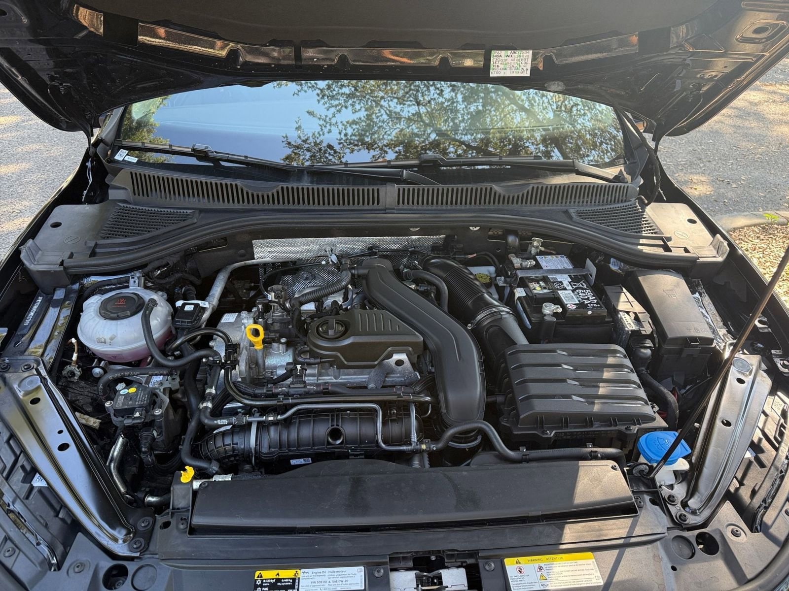 Thumbnail: 2025 Volkswagen Jetta - 25