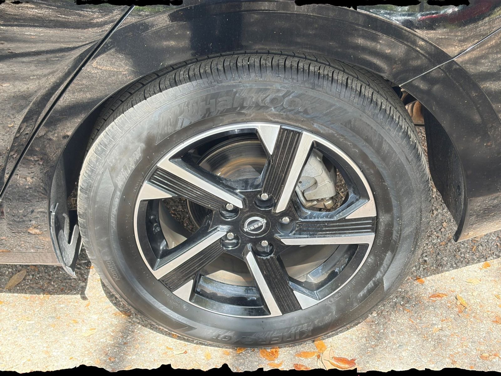 Thumbnail: 2025 Nissan Sentra - 25