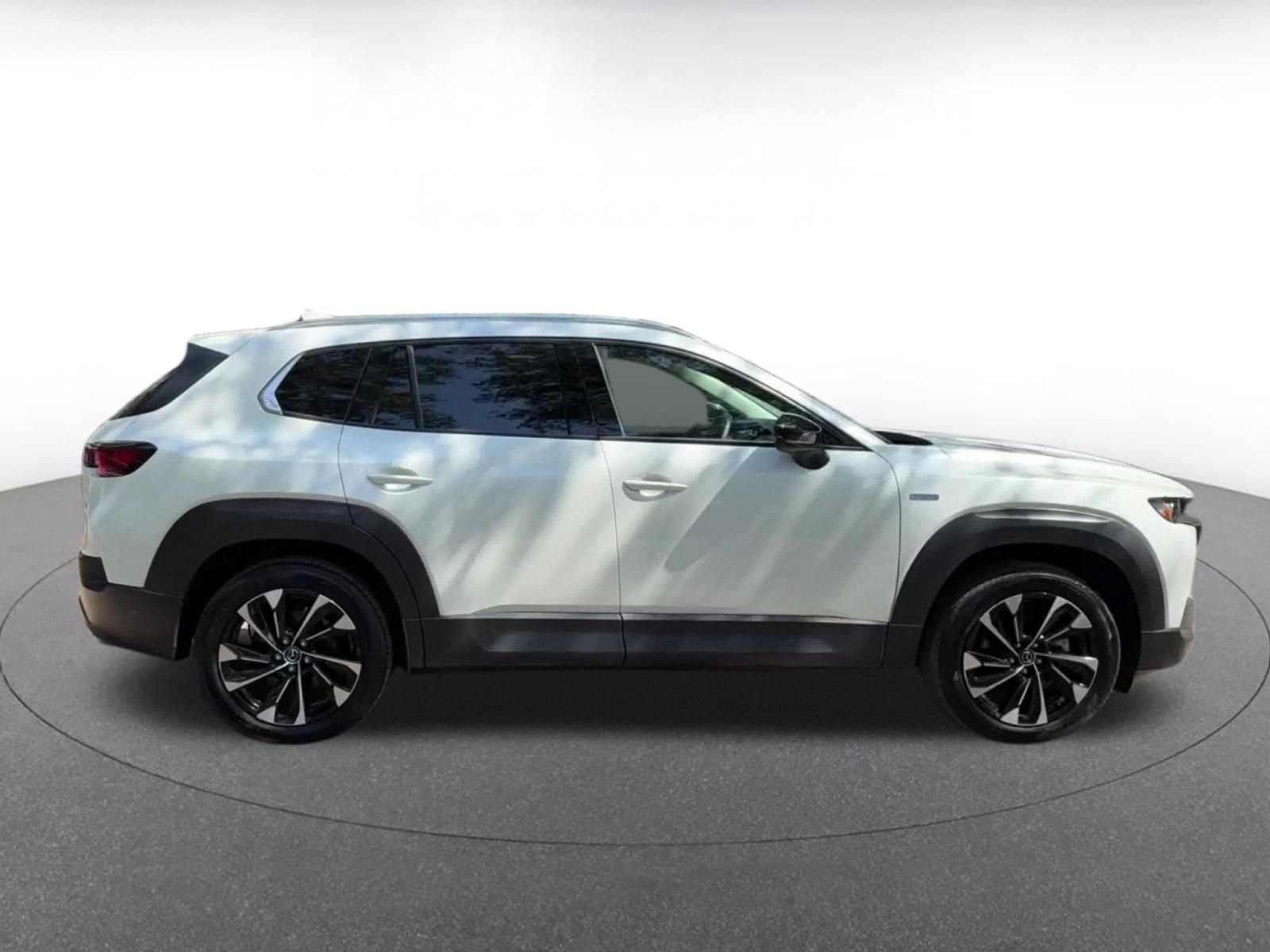 Thumbnail: 2025 Mazda CX-50 - 17