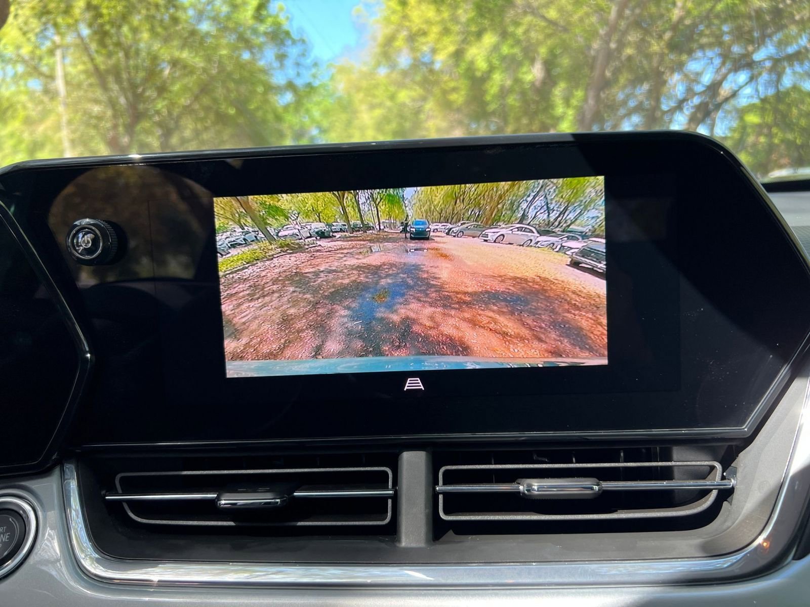 Thumbnail: 2025 Chevrolet Trax - 21