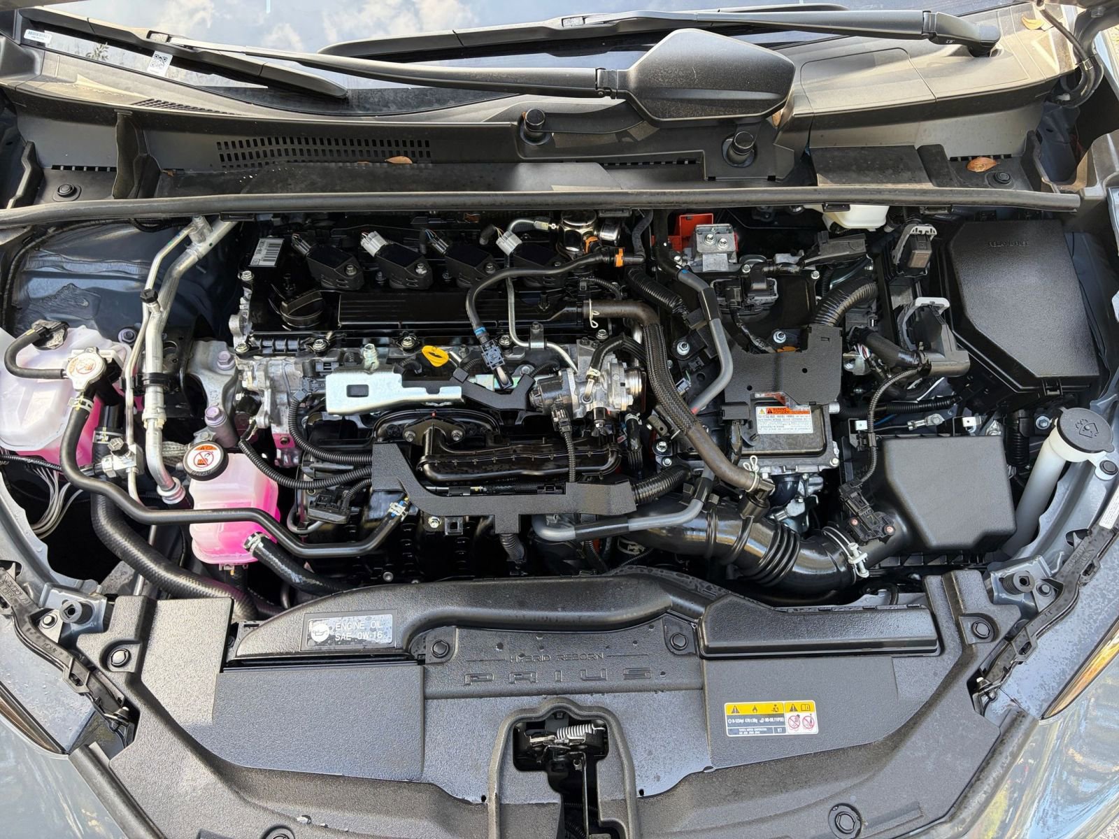 Thumbnail: 2025 Toyota Prius - 25