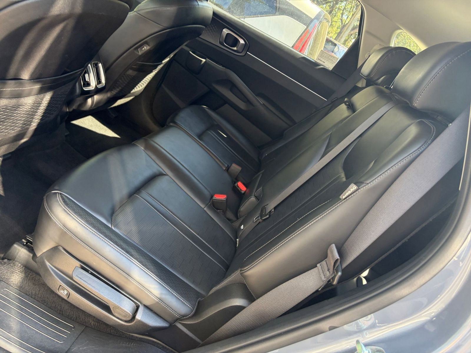 Thumbnail: 2024 Kia Sorento - 27