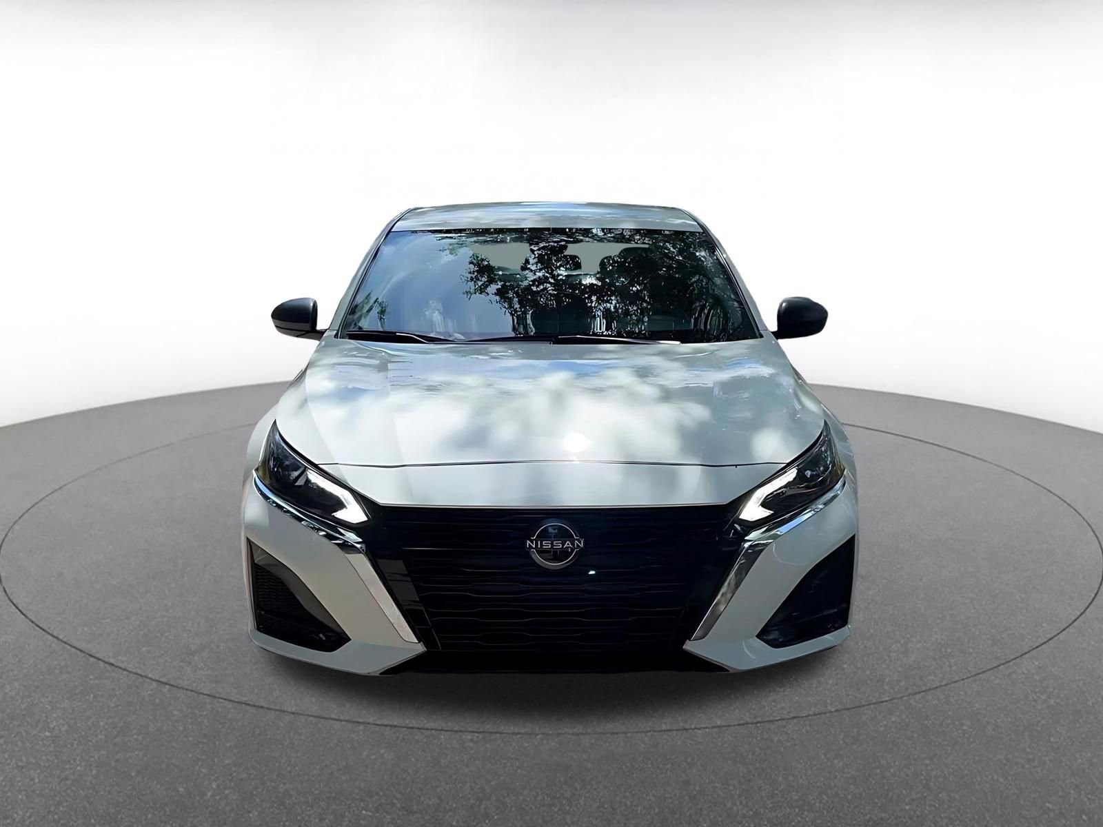 Thumbnail: 2025 Nissan Altima - 4