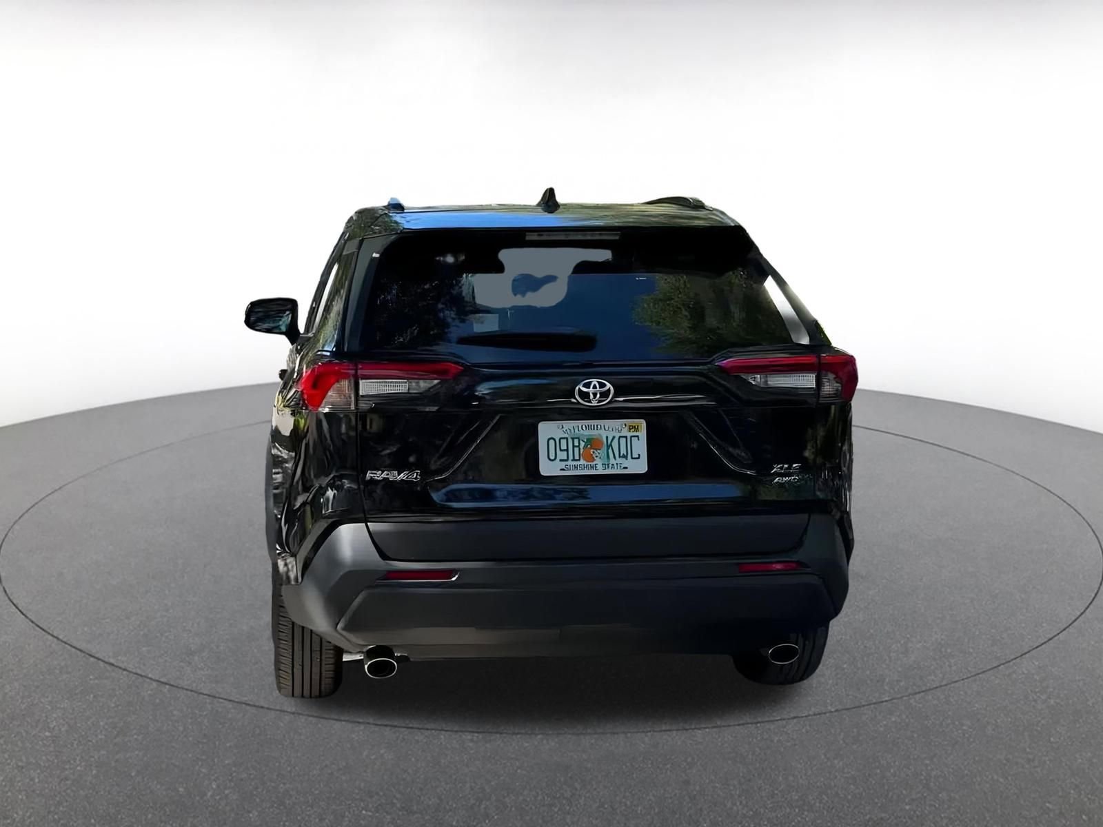 Thumbnail: 2025 Toyota RAV4 - 12