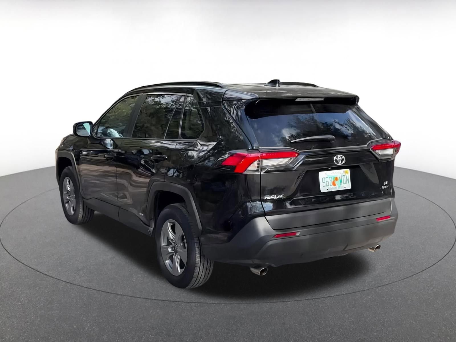 Thumbnail: 2025 Toyota RAV4 - 11