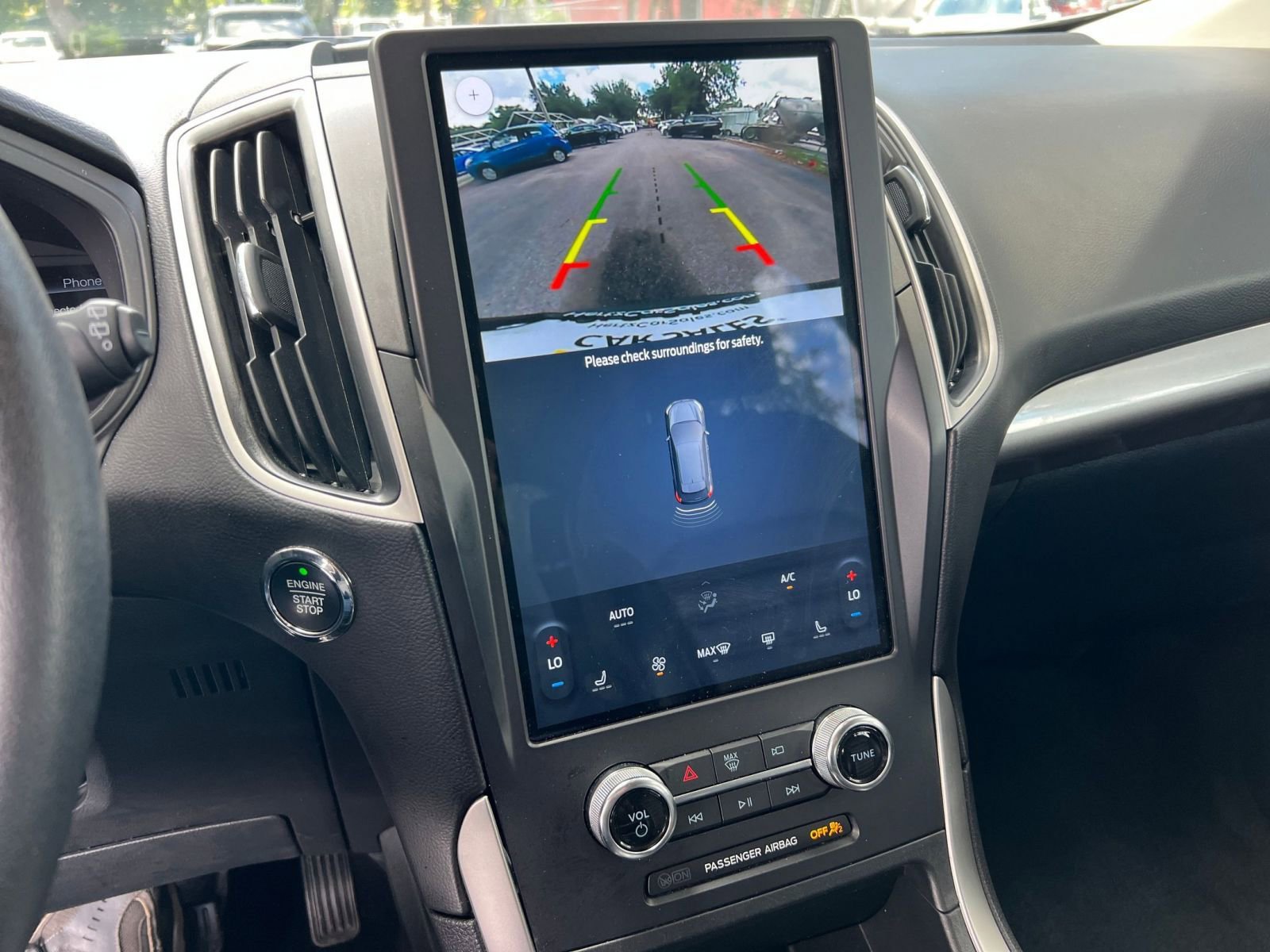 Thumbnail: 2024 Ford Edge - 17