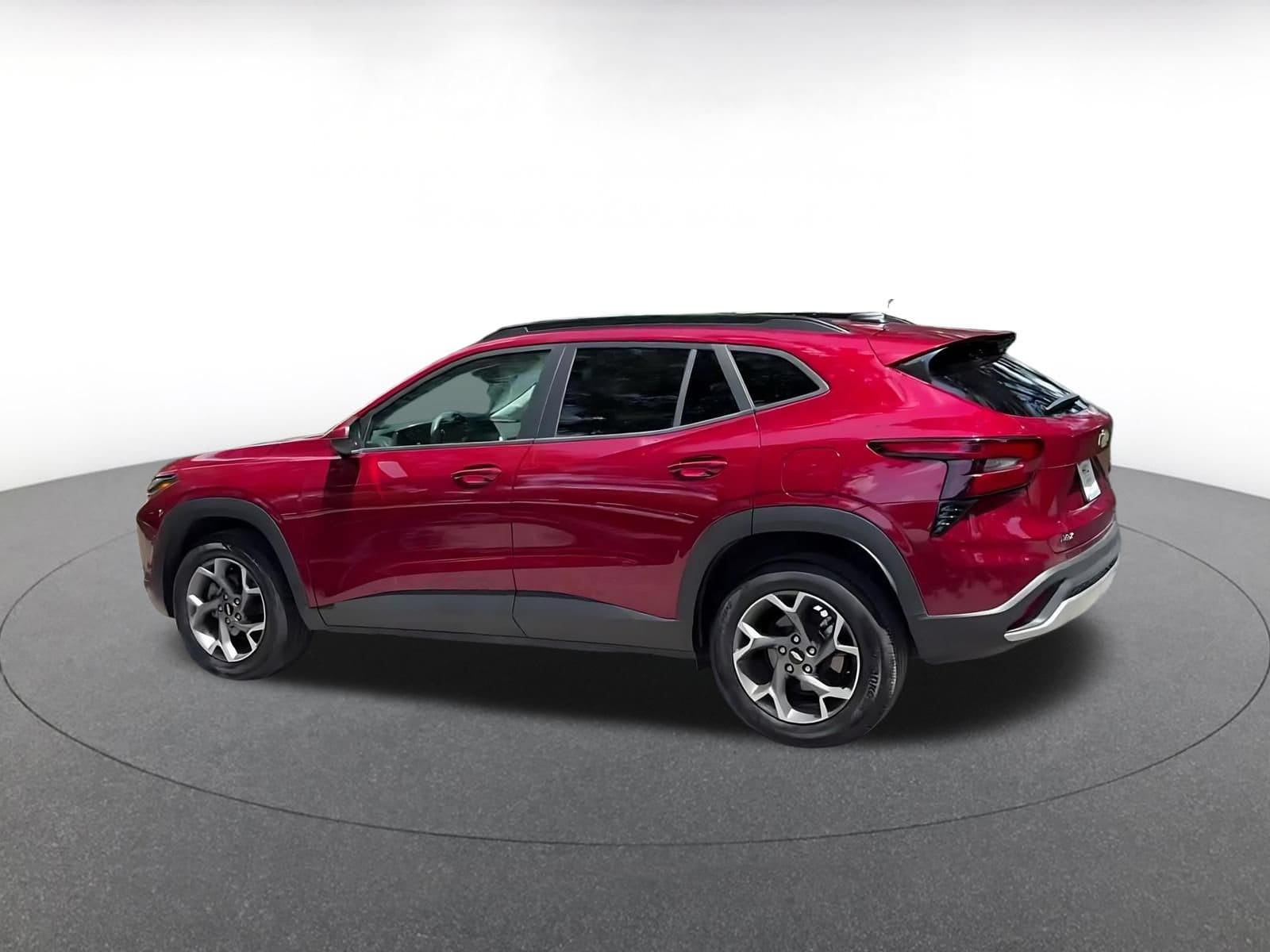 Thumbnail: 2025 Chevrolet Trax - 9