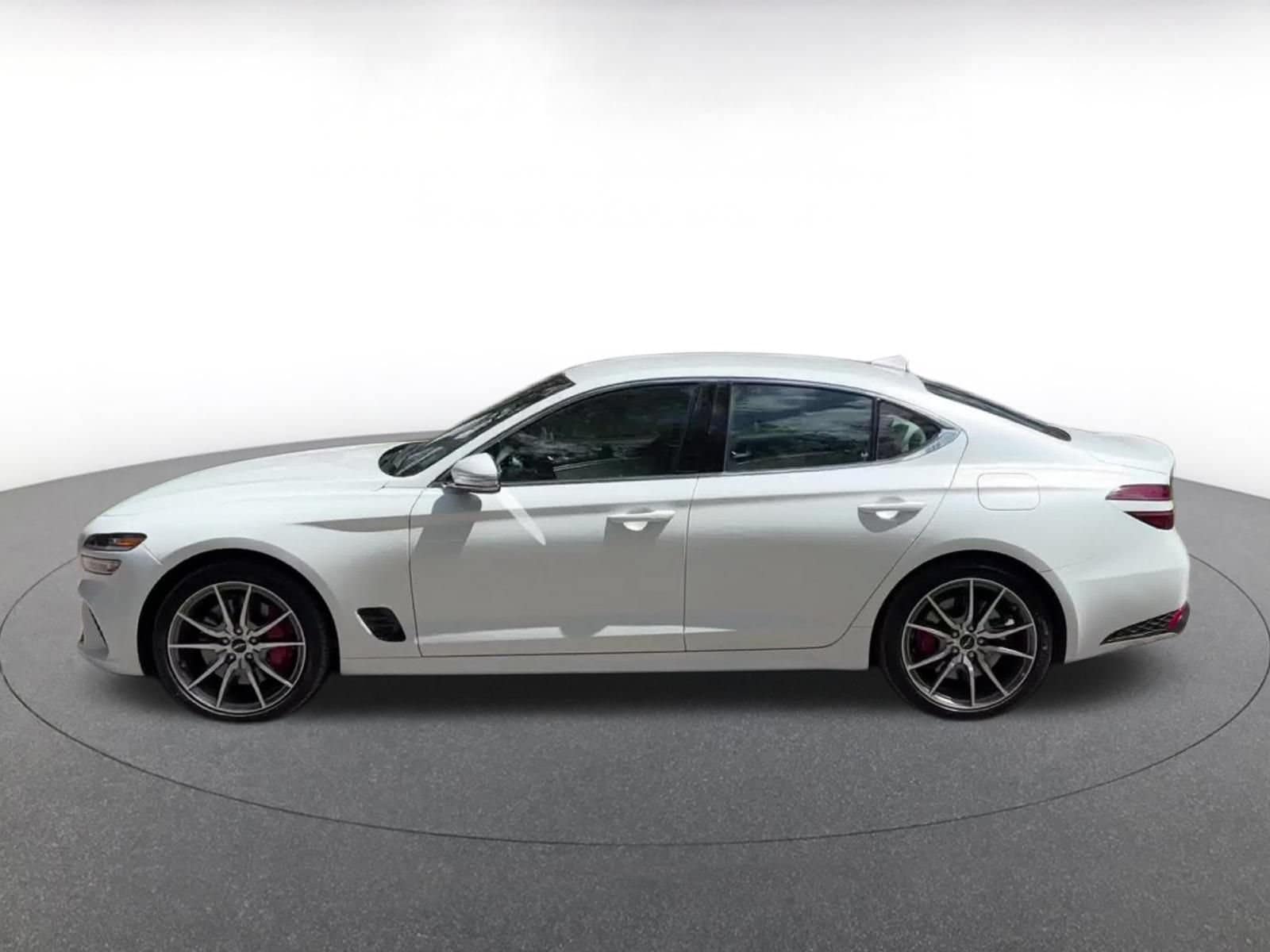 Thumbnail: 2025 Genesis G70 - 8
