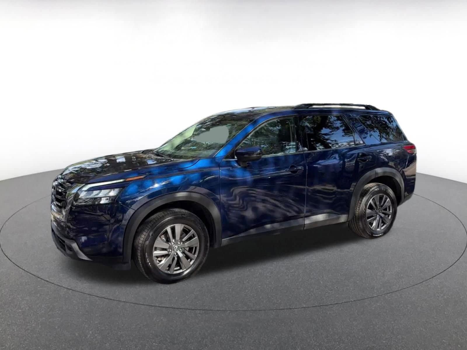 Thumbnail: 2025 Nissan Pathfinder - 8