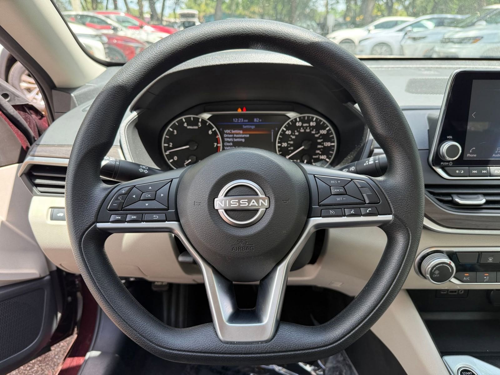 Thumbnail: 2025 Nissan Altima - 24