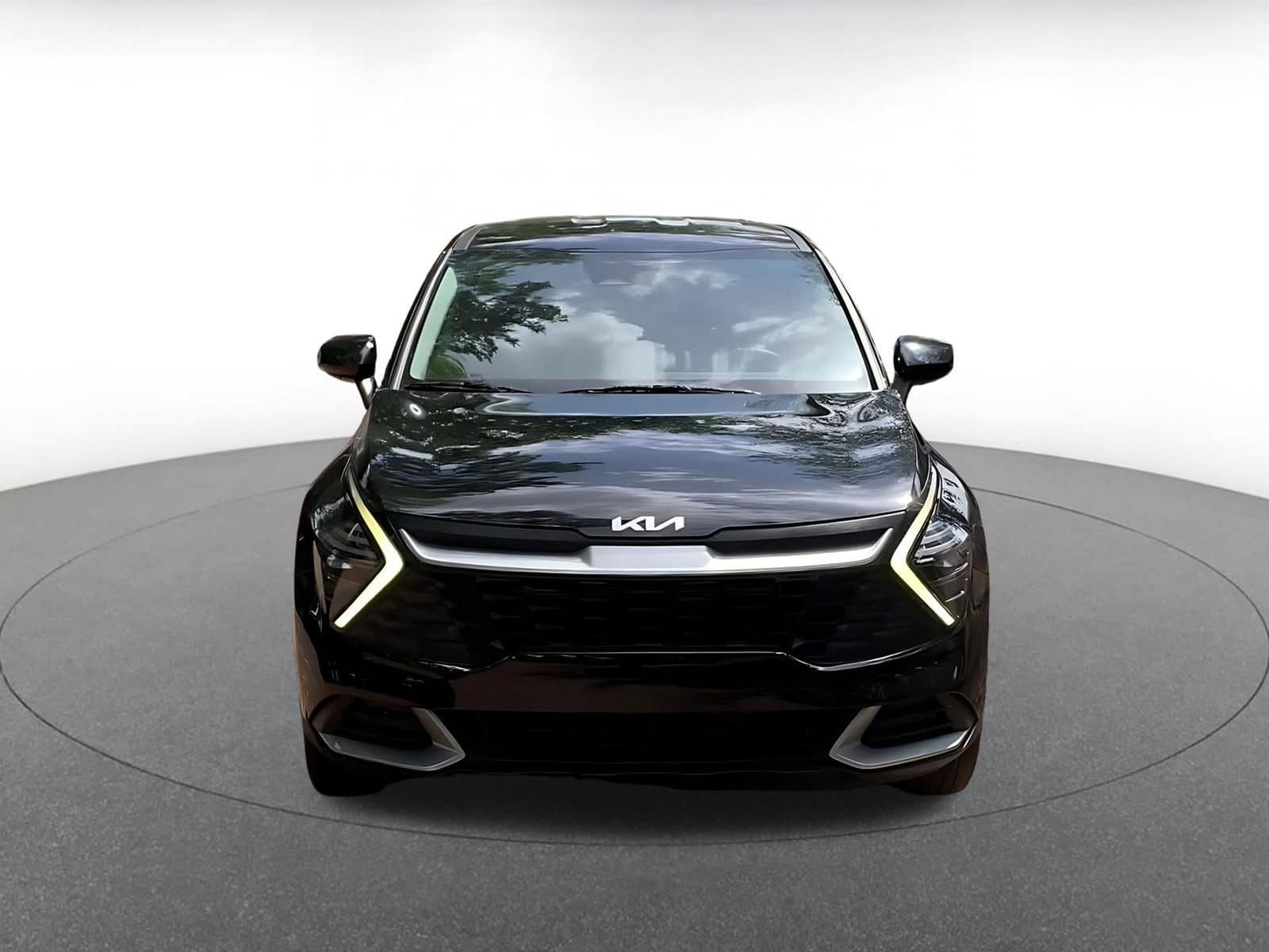 Thumbnail: 2025 Kia Sportage - 4