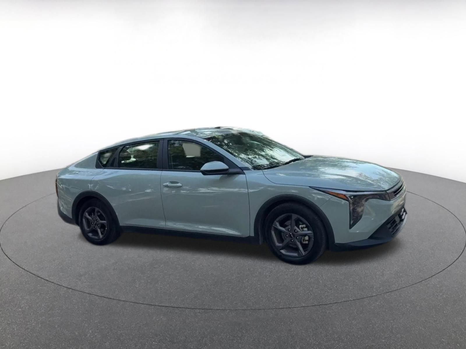 Thumbnail: 2025 Kia K4 - 2