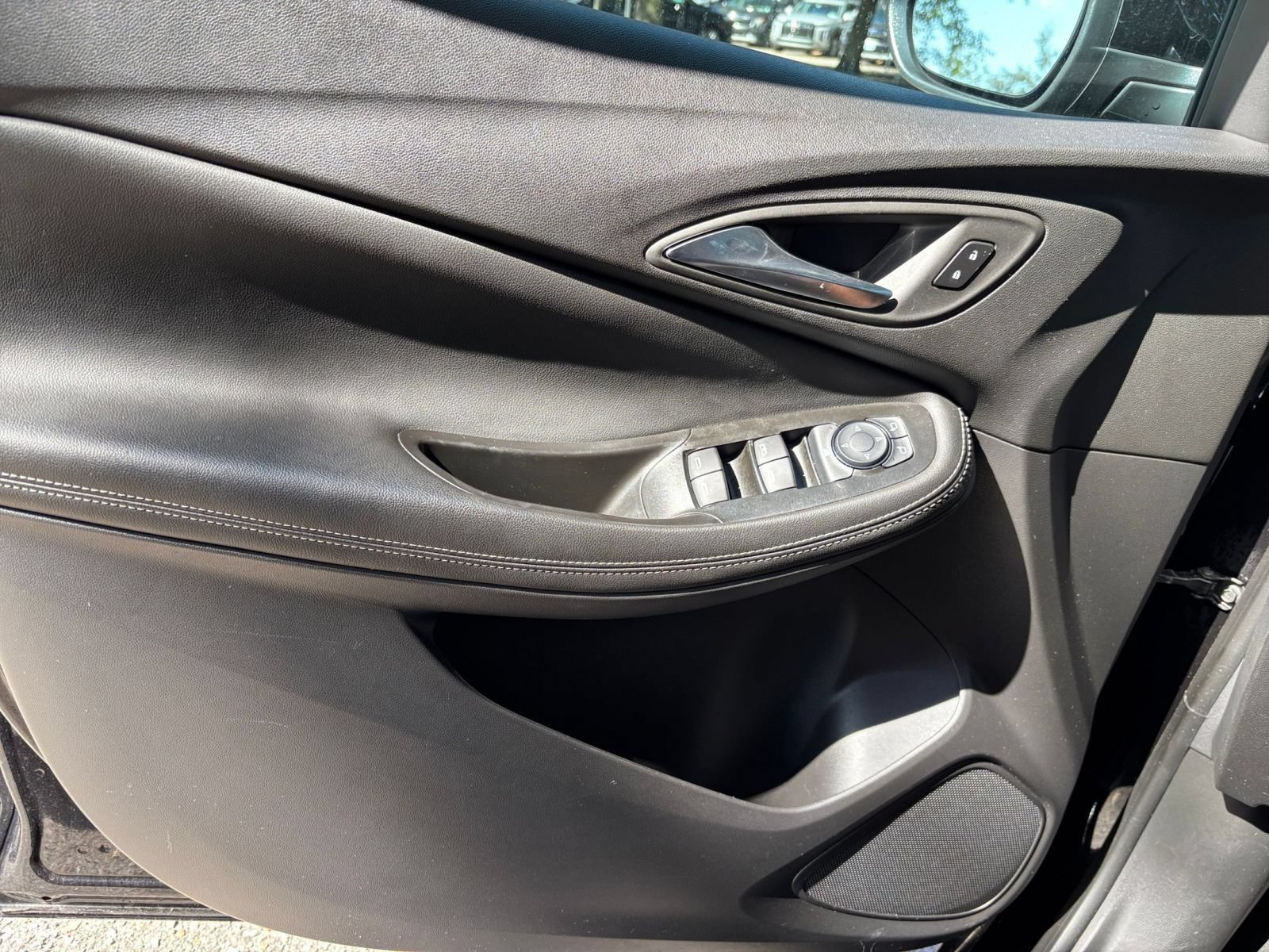 Thumbnail: 2025 Buick Encore GX - 15