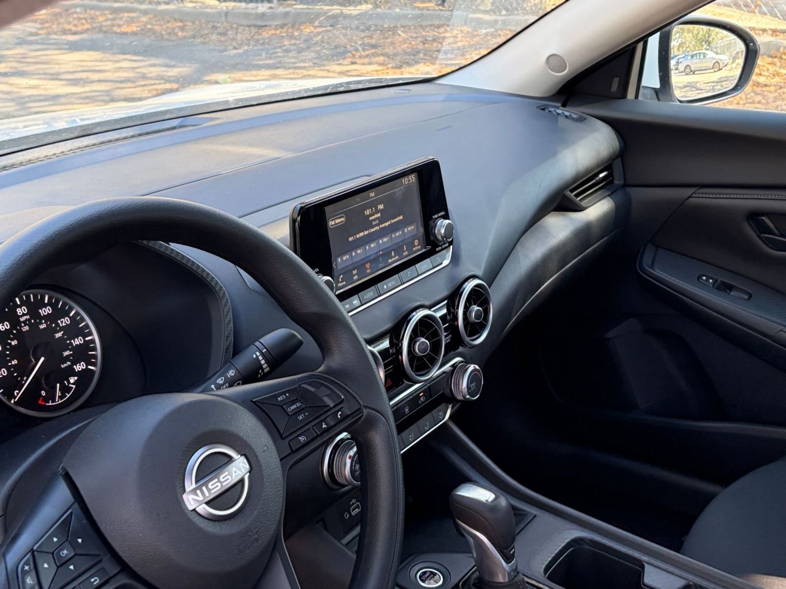 Thumbnail: 2025 Nissan Sentra - 31