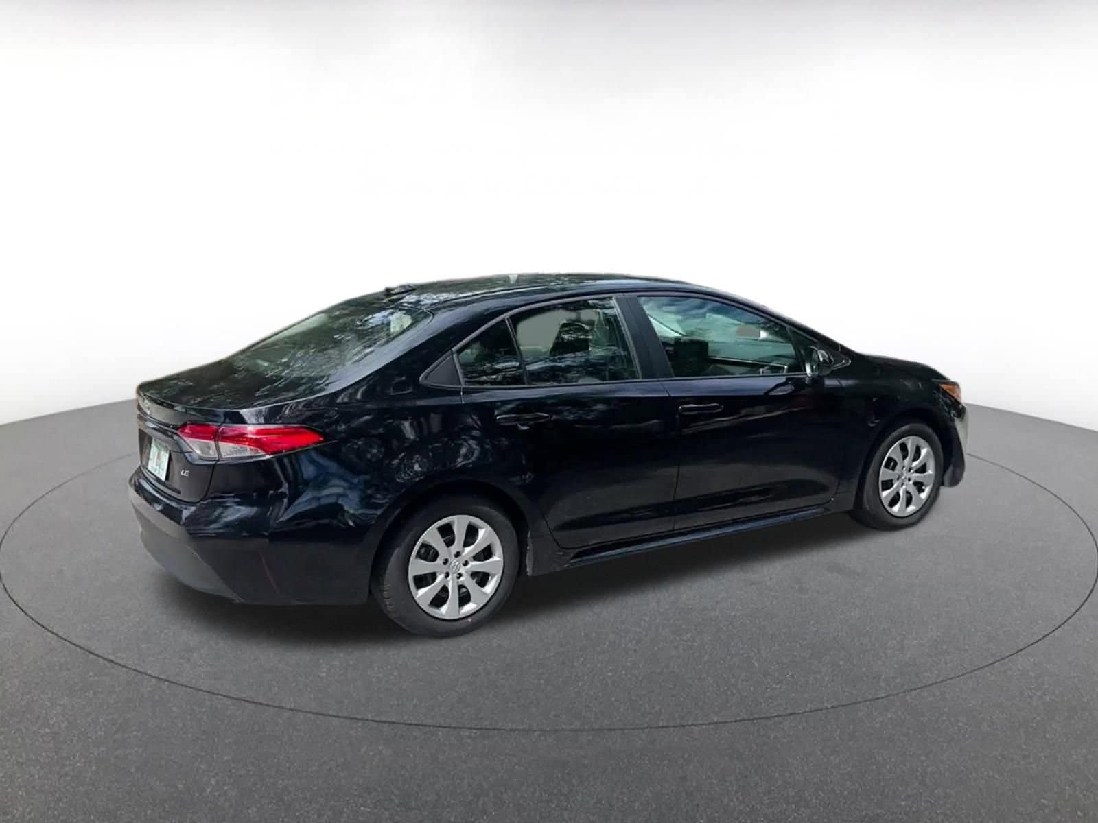 Thumbnail: 2025 Toyota Corolla - 15