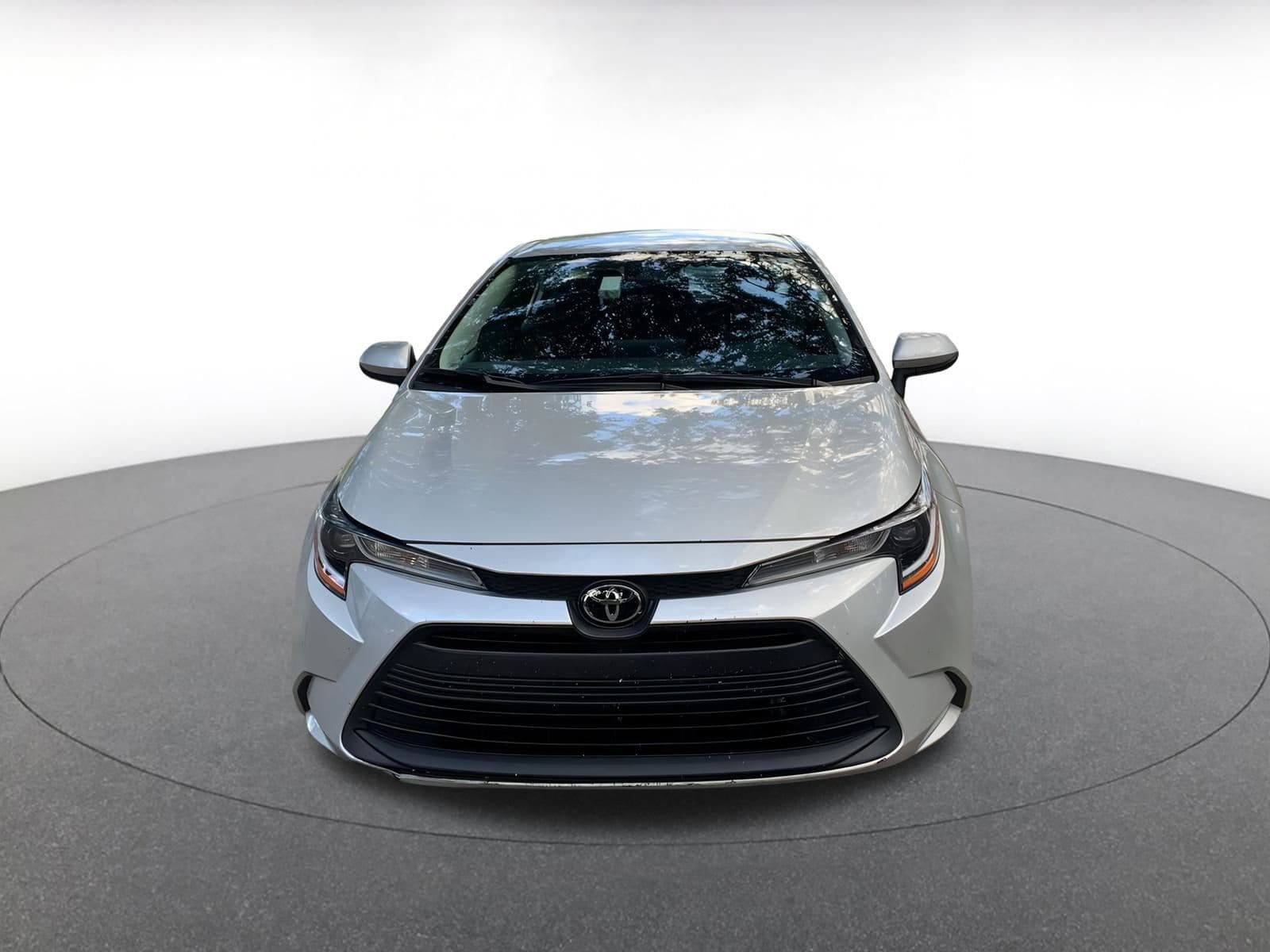 Thumbnail: 2024 Toyota Corolla - 2