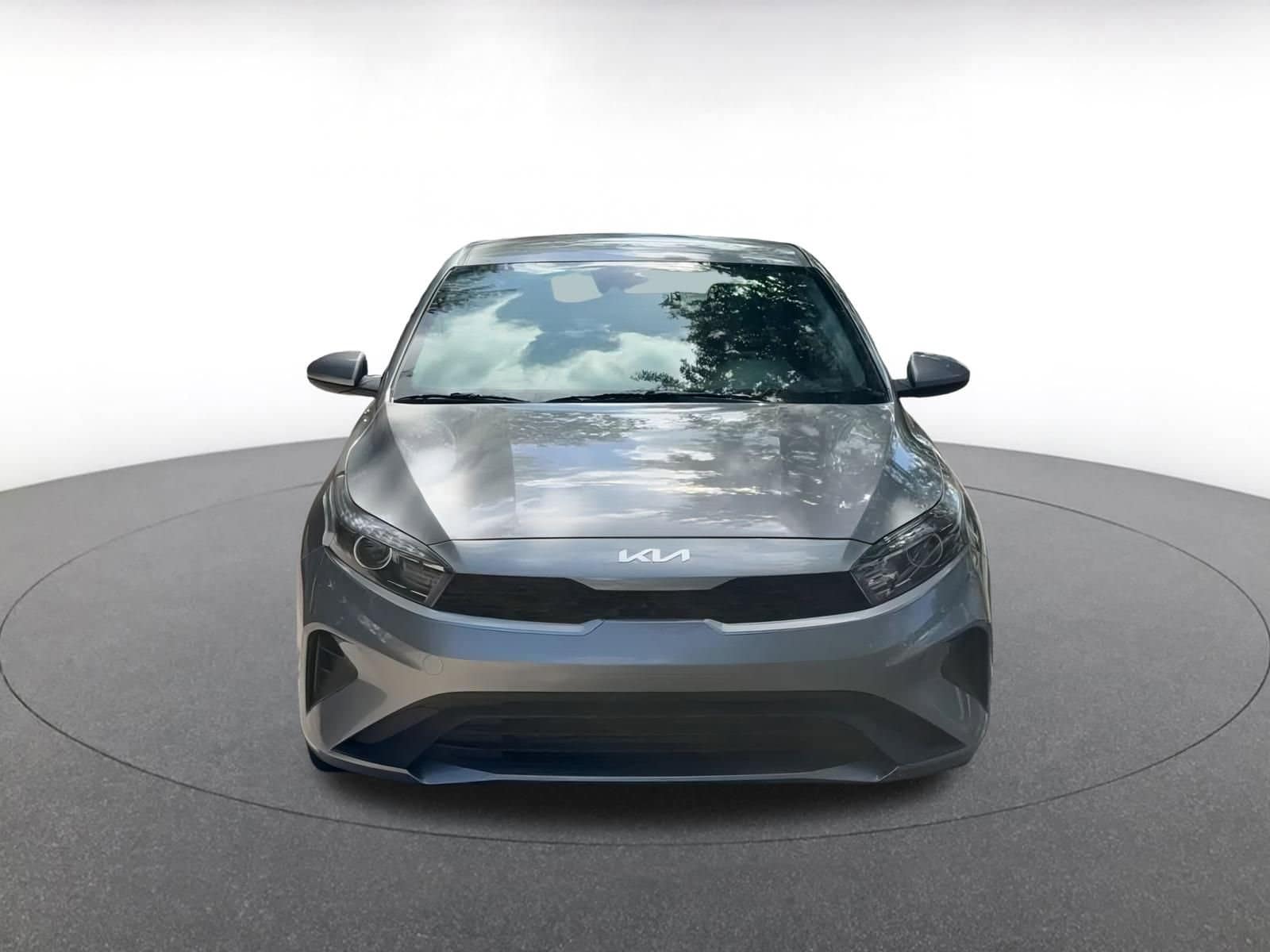 Thumbnail: 2024 Kia Forte - 4