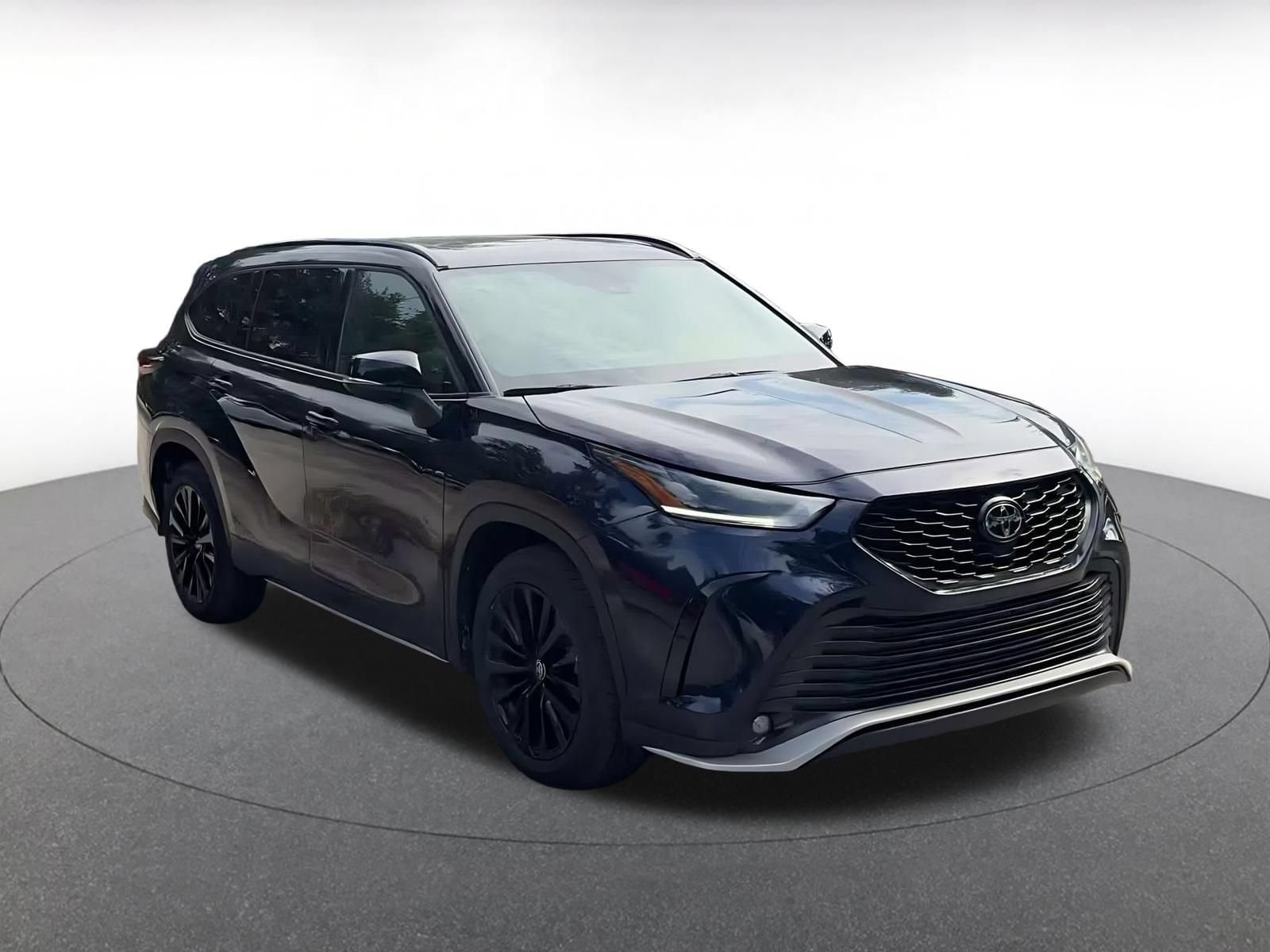 Thumbnail: 2025 Toyota Highlander - 3