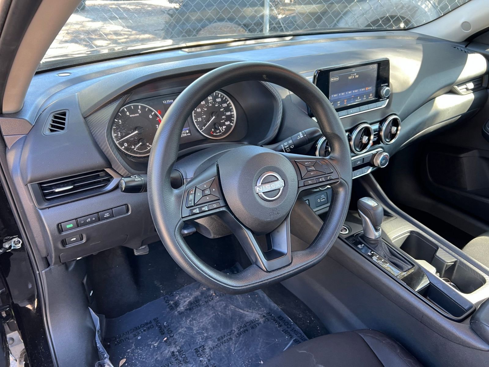 Thumbnail: 2025 Nissan Sentra - 31