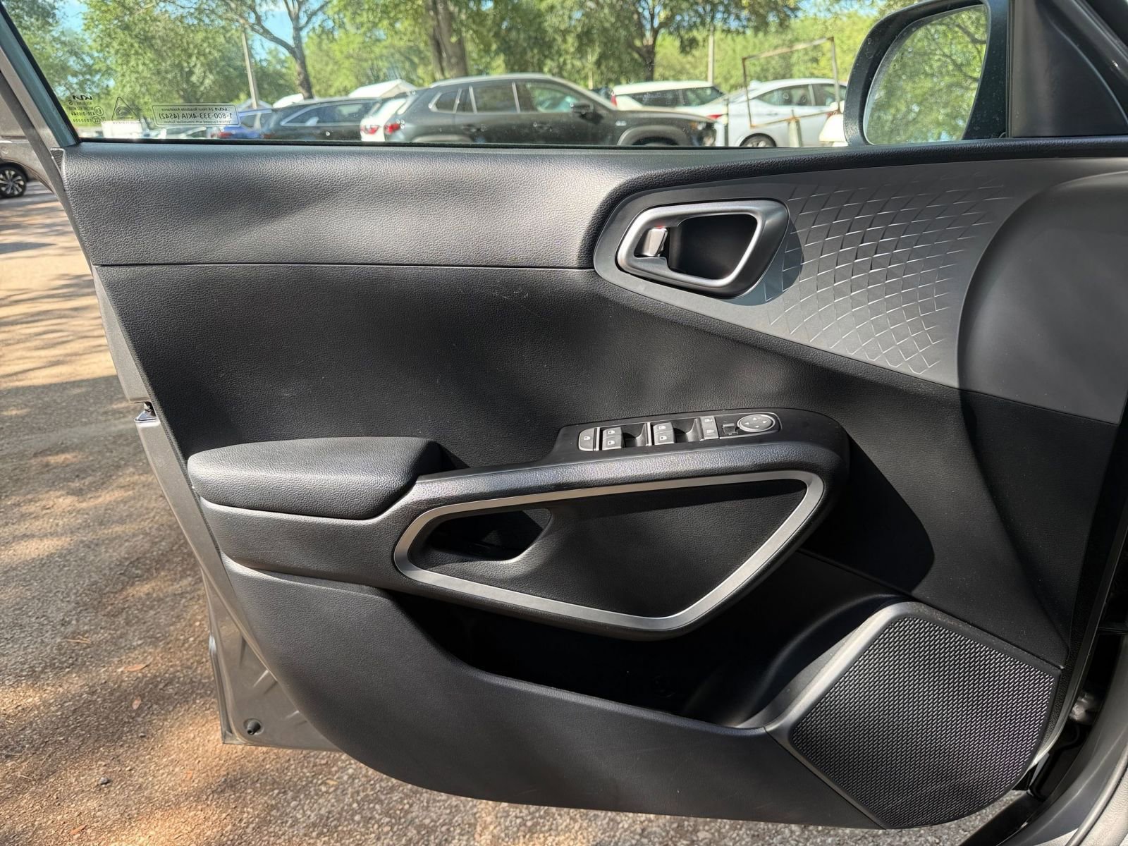 Thumbnail: 2025 Kia Soul - 18