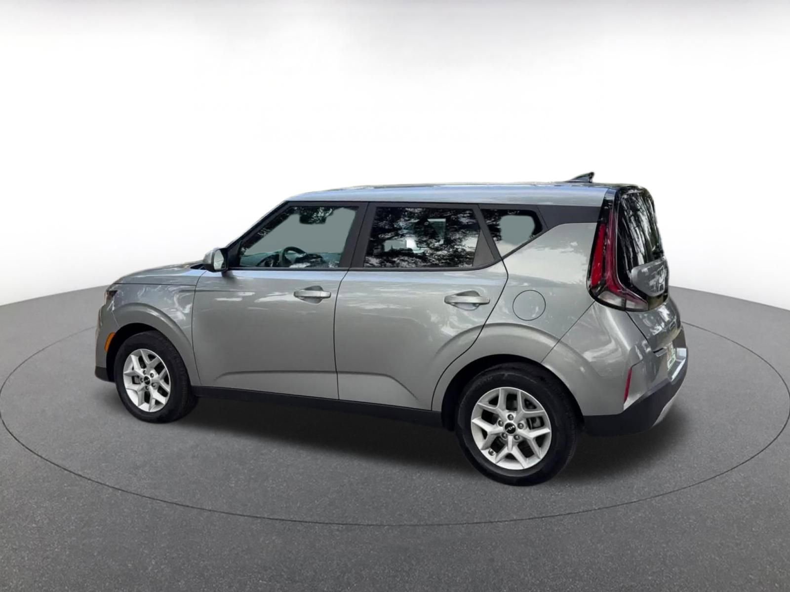 Thumbnail: 2025 Kia Soul - 10