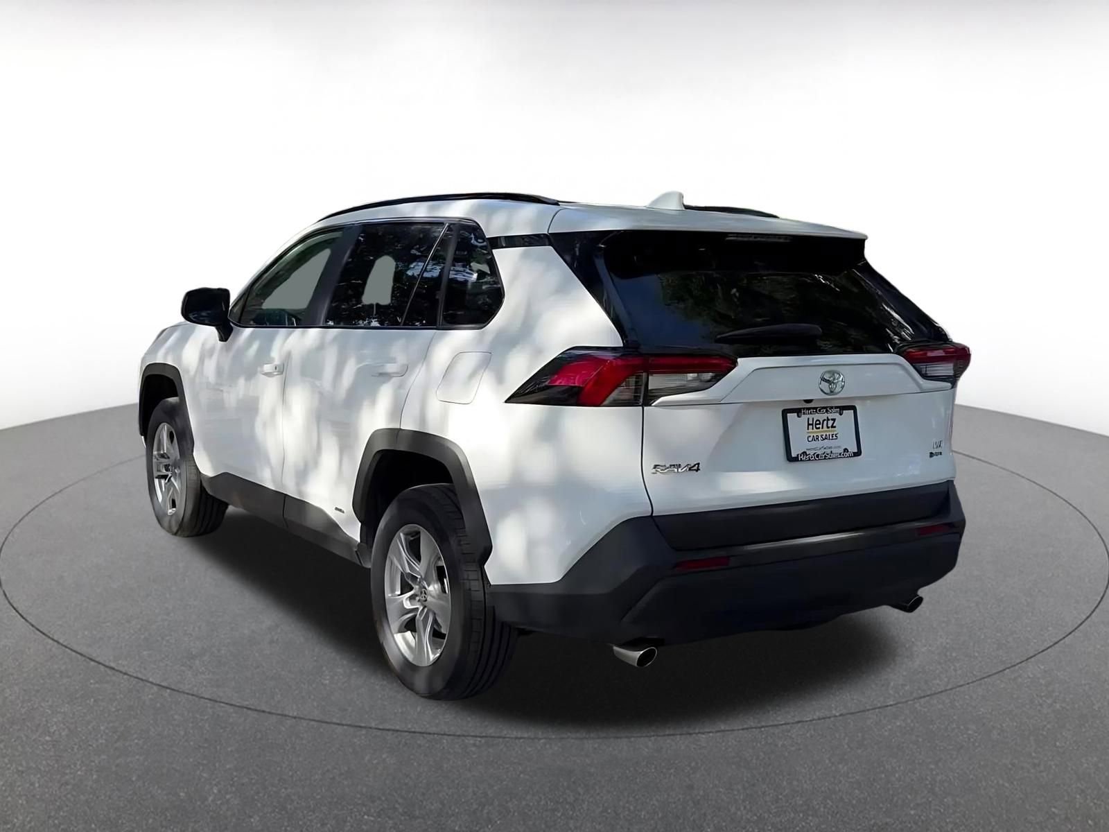 Thumbnail: 2025 Toyota RAV4 - 11