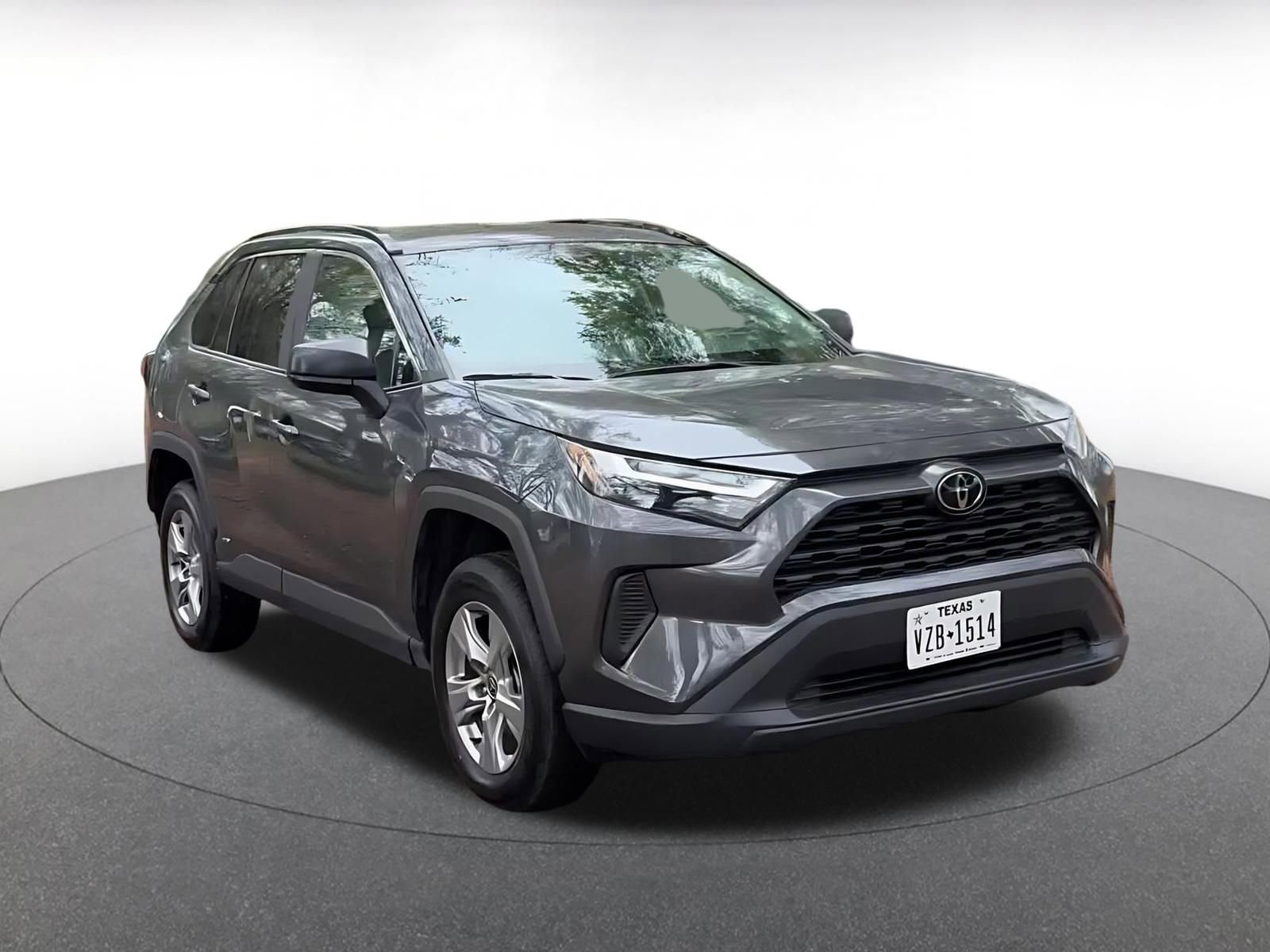 Thumbnail: 2025 Toyota RAV4 - 3