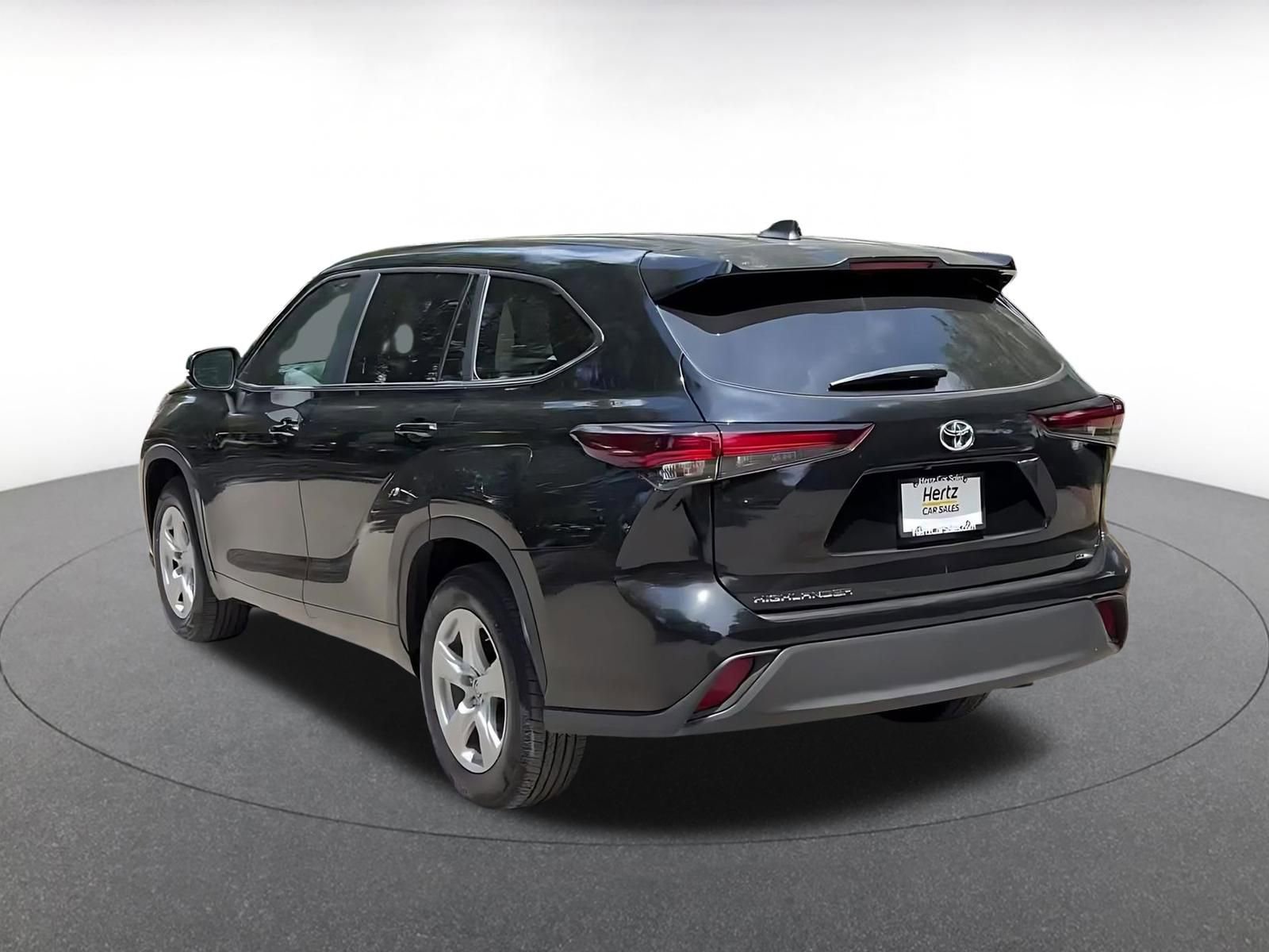 Thumbnail: 2025 Toyota Highlander - 11