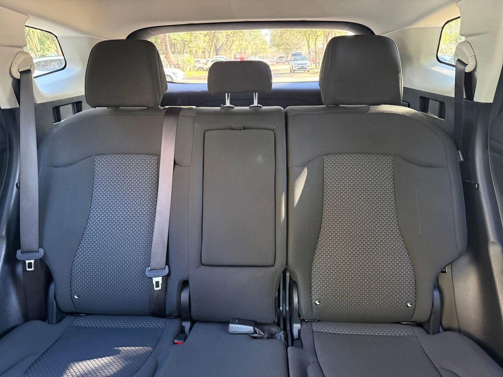 Thumbnail: 2025 Kia Sportage - 32