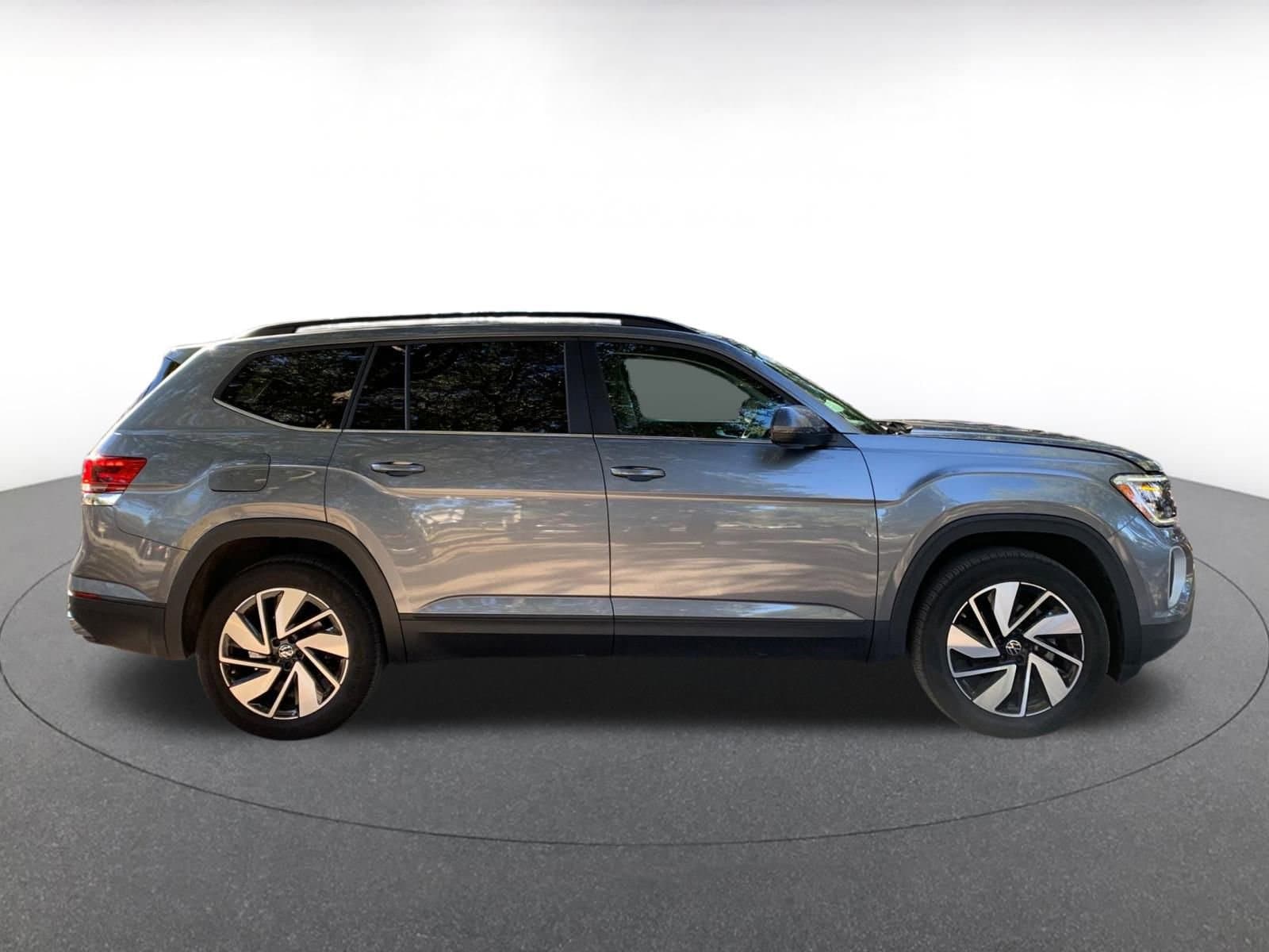 Thumbnail: 2025 Volkswagen Atlas - 8