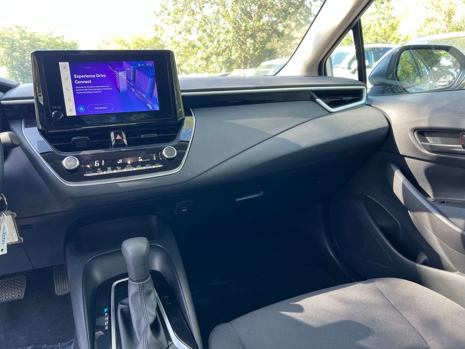 Thumbnail: 2025 Toyota Corolla - 34