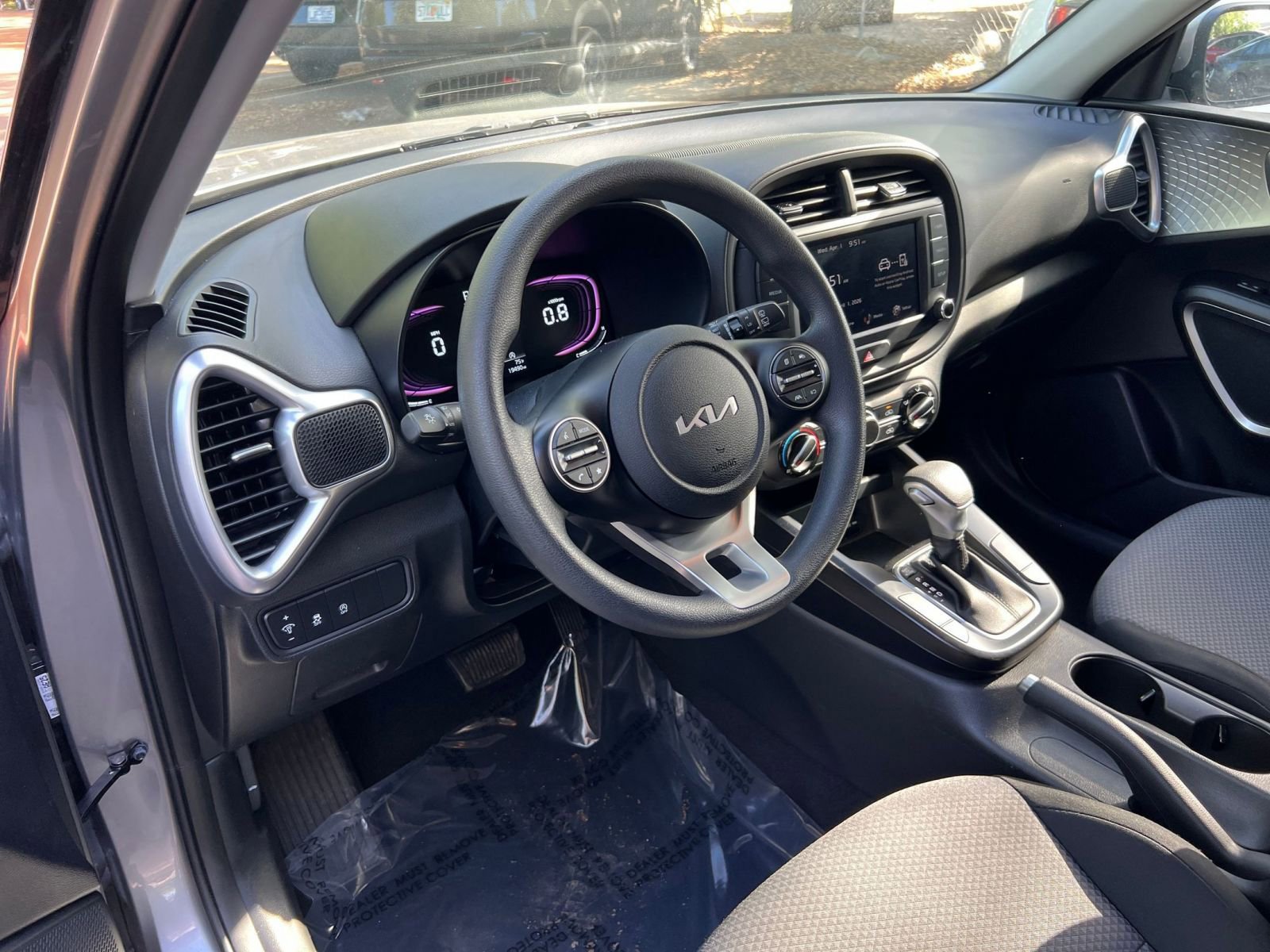 Thumbnail: 2025 Kia Soul - 32