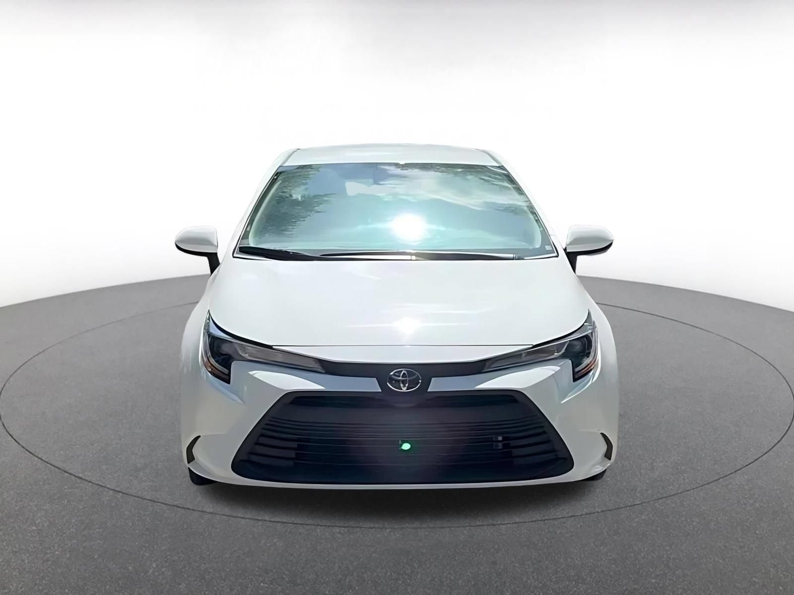 Thumbnail: 2025 Toyota Corolla - 4