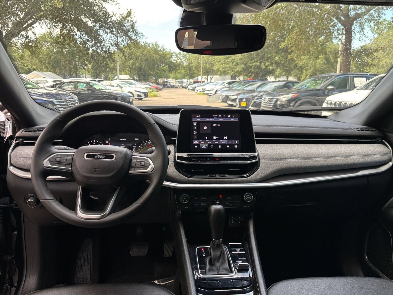 Thumbnail: 2025 Jeep Compass - 32